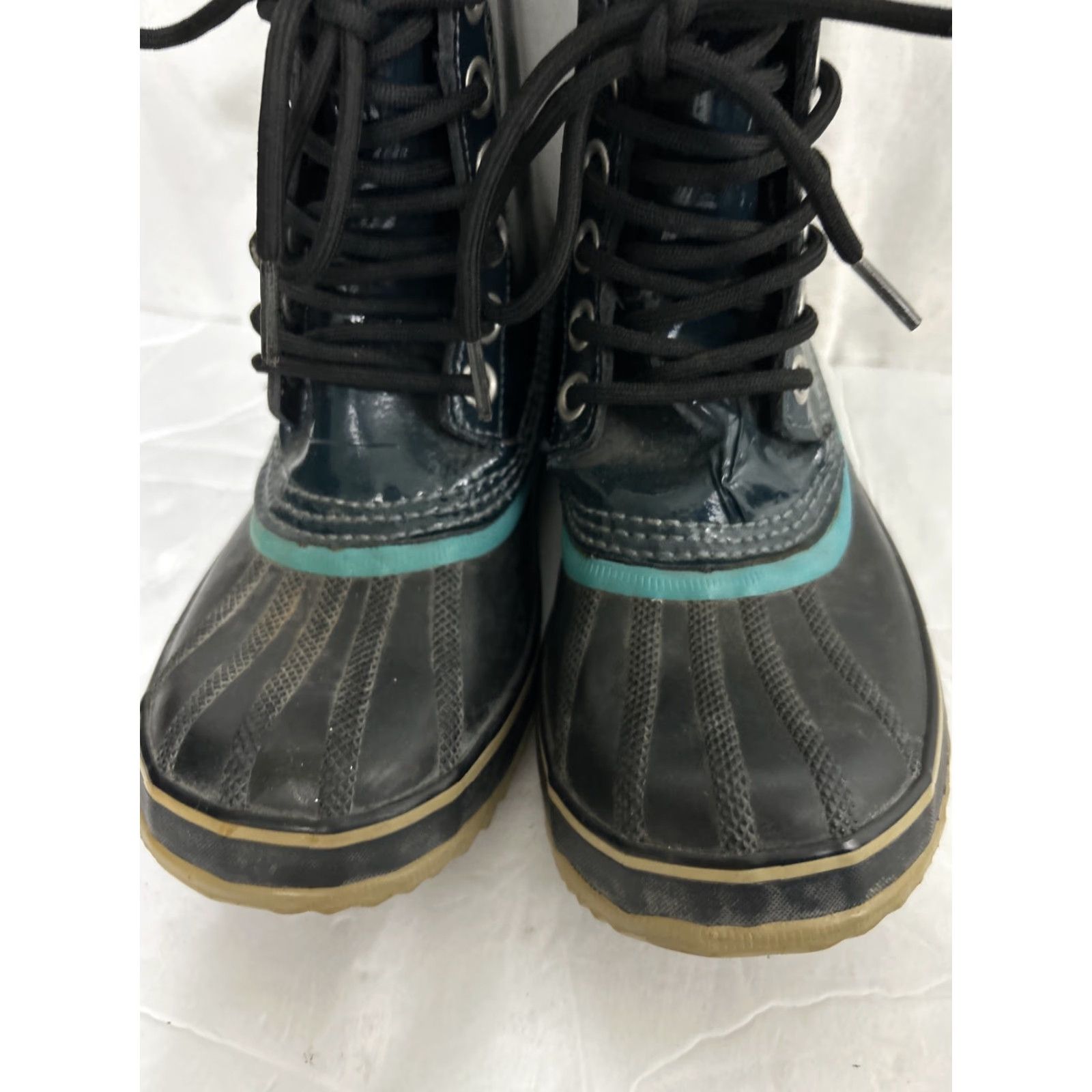 SOREL Sorel Aqua Dahlia Boots Womens Size 6 Lace Up Patent Leather Blue Rain Winter Boots Mens? Ladies No—keep Womens Size 6 Blue Patent Leather Duck Boots Size US 6 / IT 36 - 7 Thumbnail