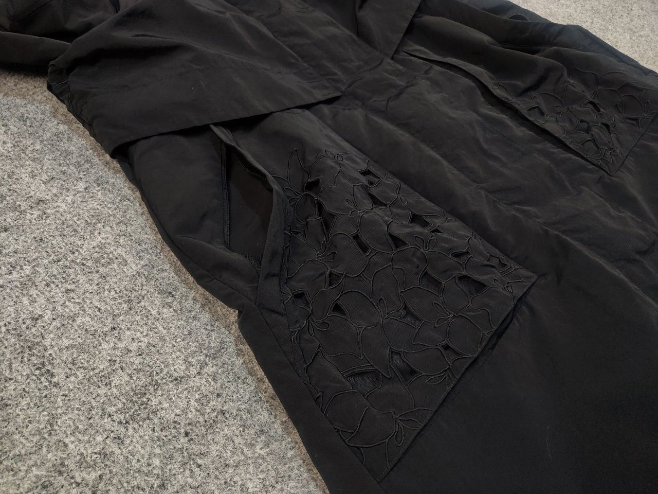 Lululemon LuluLemon Flower Patterned Hooded Parka Black Nylon Jacket Size L / US 10 / IT 46 - 17 Thumbnail