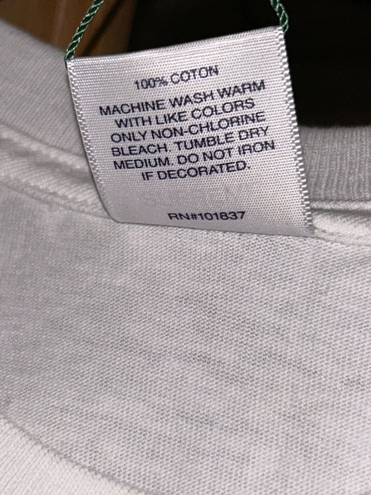 Supreme Supreme "Who The F@$&" Tee SS19 size Large NEW WITH TAGS Size US L / EU 52-54 / 3 - 6 Thumbnail