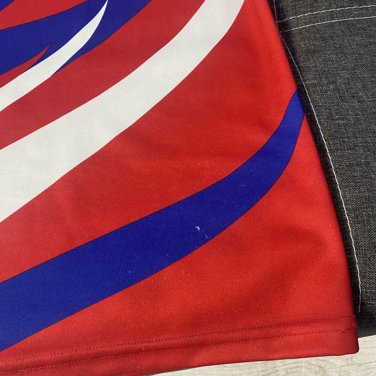 Canterbury of New Zealand × Cotton Traders Rare 1998 Hull Kingston Rovers Home Rugby Jersey Tee Size US M / EU 48-50 / 2 - 5 Thumbnail