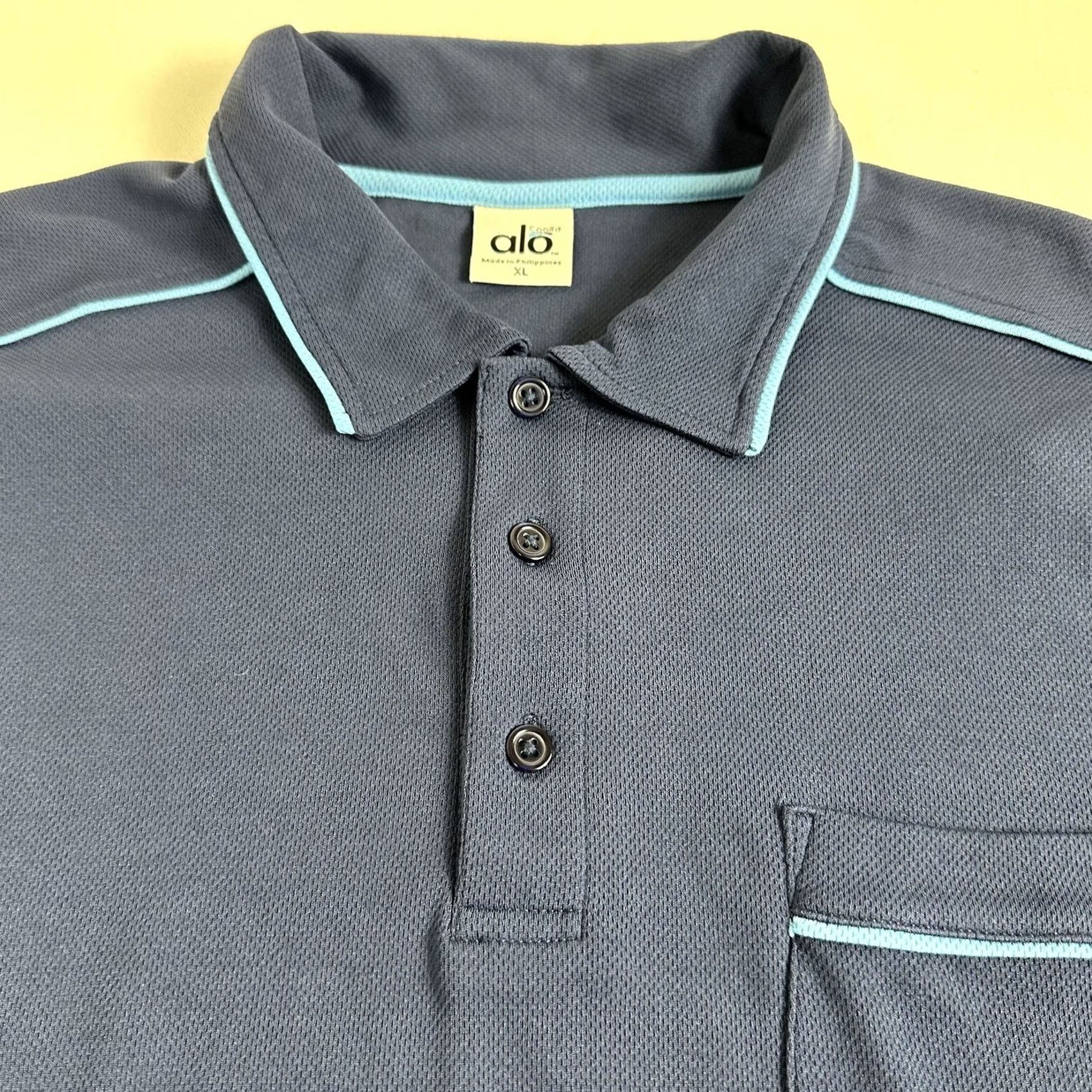 Alo ALO Shirt Mens XL Blue YOGA COOLFIT Polo Short Sleeve golf Fish Graphic Size US XL / EU 56 / 4 - 6 Thumbnail