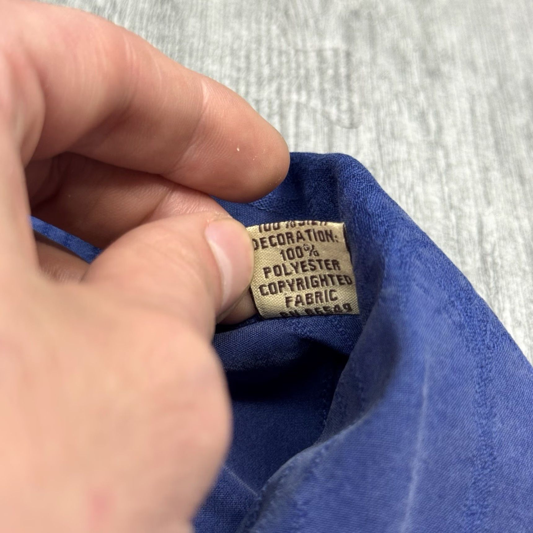 Tommy Bahama VINTAGE Tommy Bahama Men's Hawaiian Shirt 100% Silk Short Sleeve Button-Up Embroidered Cigar & Safari Theme Small Blue Size US S / EU 44-46 / 1 - 5 Thumbnail