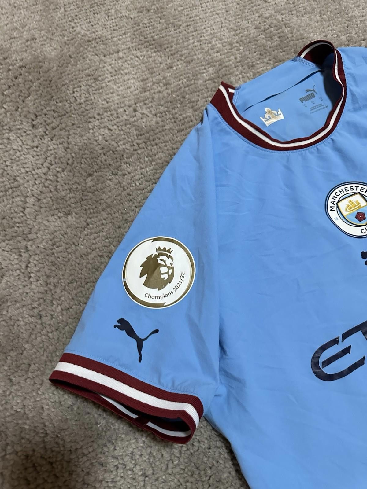 Puma Foden Match Worn Puma 22/23 Manchester City Home Jersey sz m Size US M / EU 48-50 / 2 - 4 Thumbnail