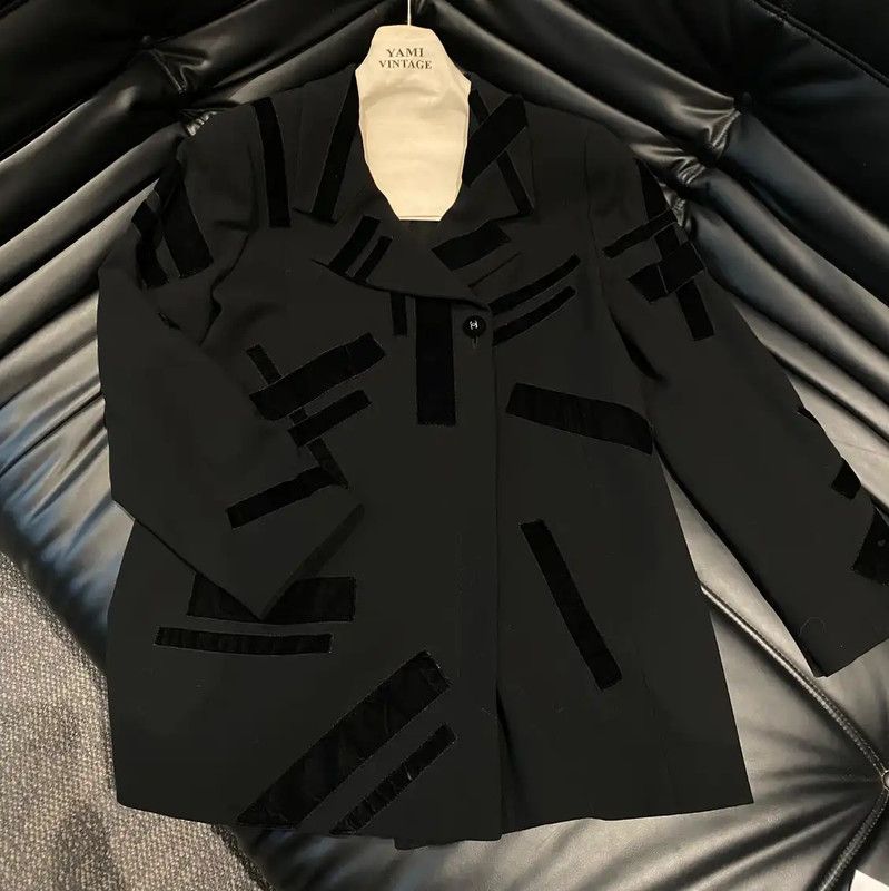 Chanel Chanel Black Silk Striped Women's Jacket 0089 Size M / US 6-8 / IT 42-44 - 1 Thumbnail