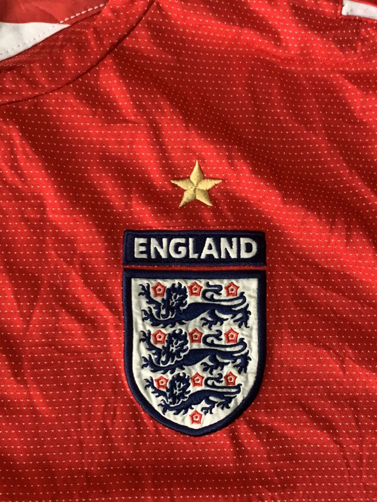 ENGLAND SOCCER JERSEY VINTAGE