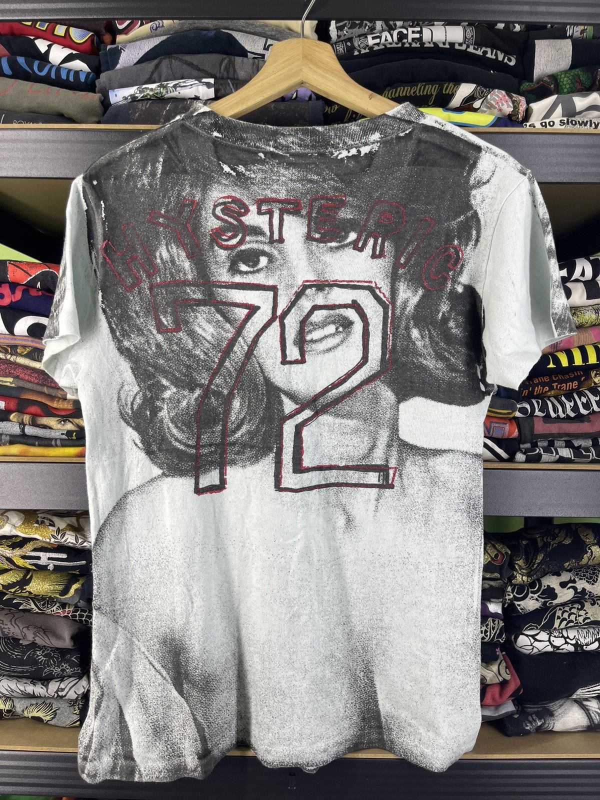 Hysteric Glamour Thrashed Vintage 90's Hysteric Glamour AOP Photoprint Tee Size ONE SIZE - 12 Thumbnail
