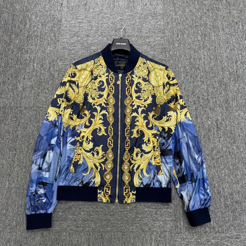 Versace Versace Printed panelled jacket Size US M / EU 48-50 / 2 - 1 Thumbnail