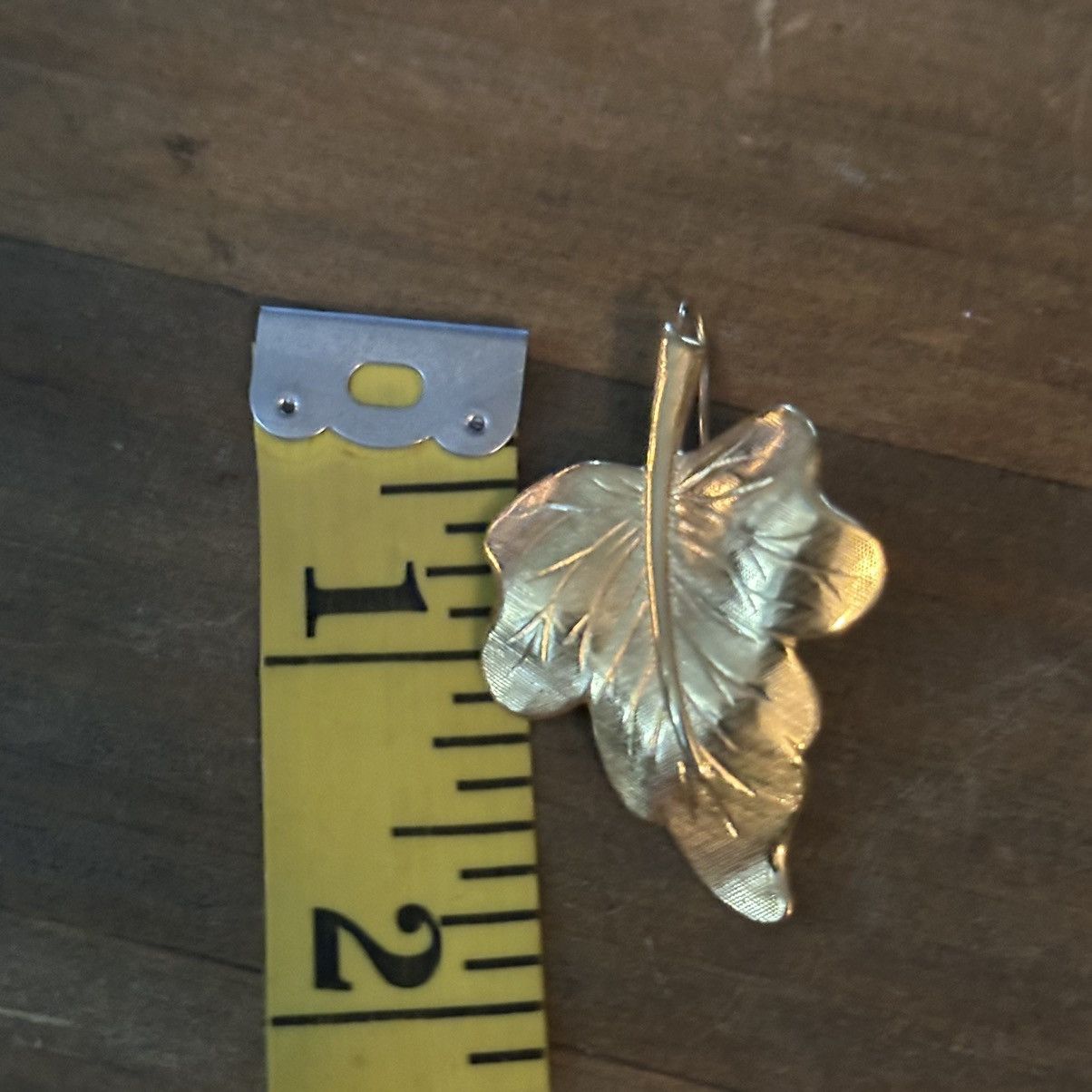 Other Falling golden leaf earrings Size ONE SIZE - 5 Thumbnail