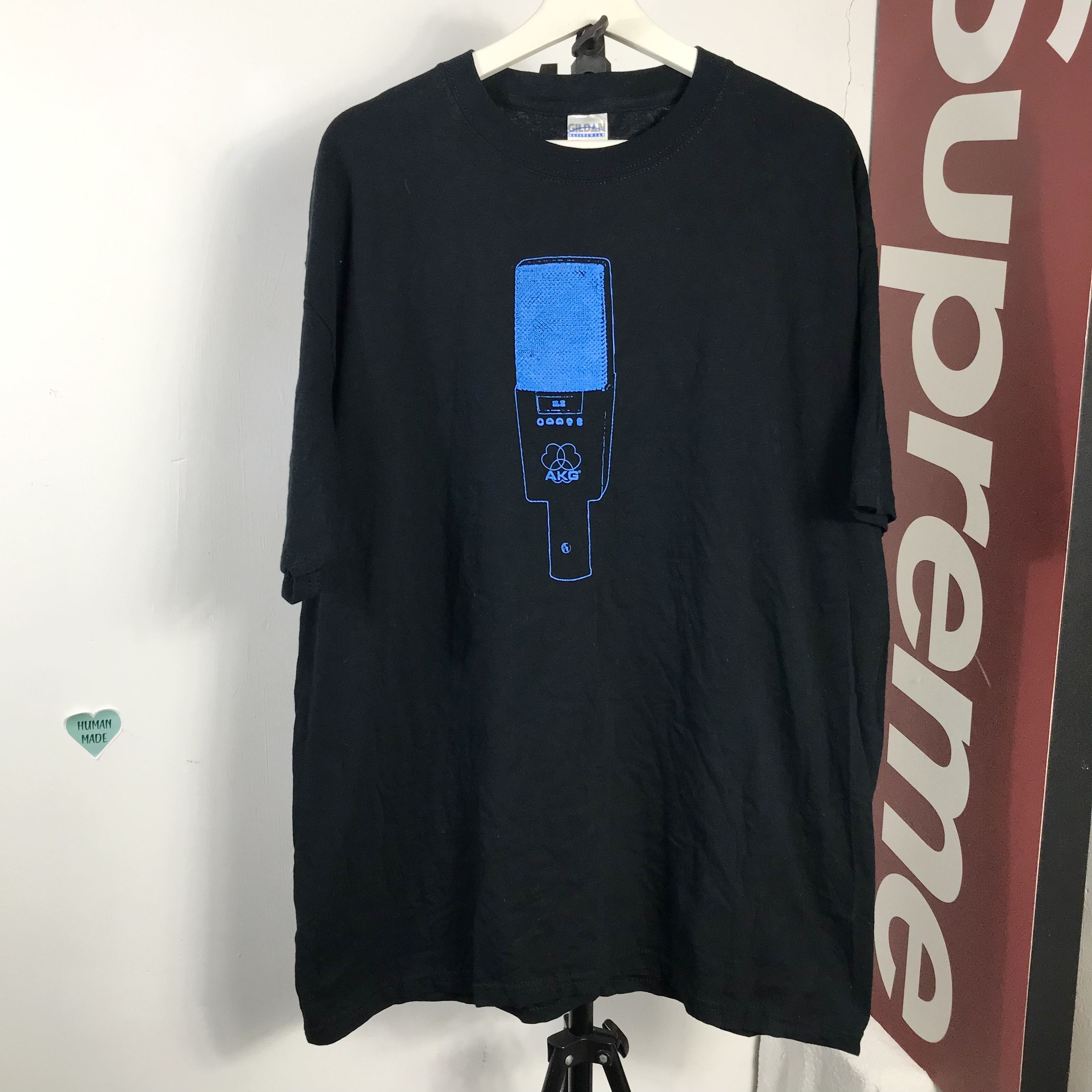 Vintage Vintage 2000's AKG Microphones Sound Black T-Shirt Size US XL / EU 56 / 4 - 1 Thumbnail