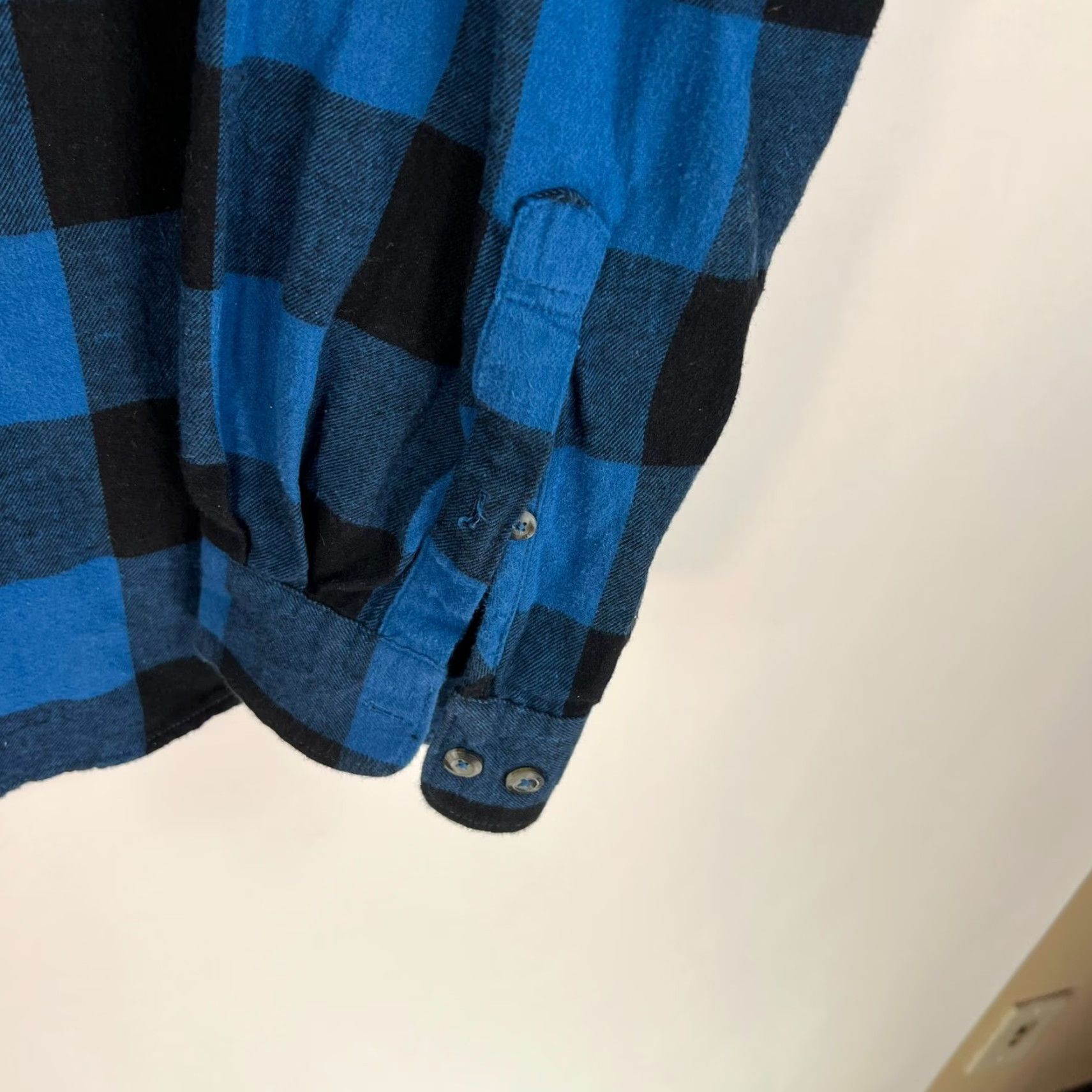 Vintage Magellan Buffalo Plaid Flannel Button-Down Shirt Mens 3XL Blue Button-Up Casual, Travel, Workwear Mens Shirt Size US XXL / EU 58 / 5 - 3 Thumbnail
