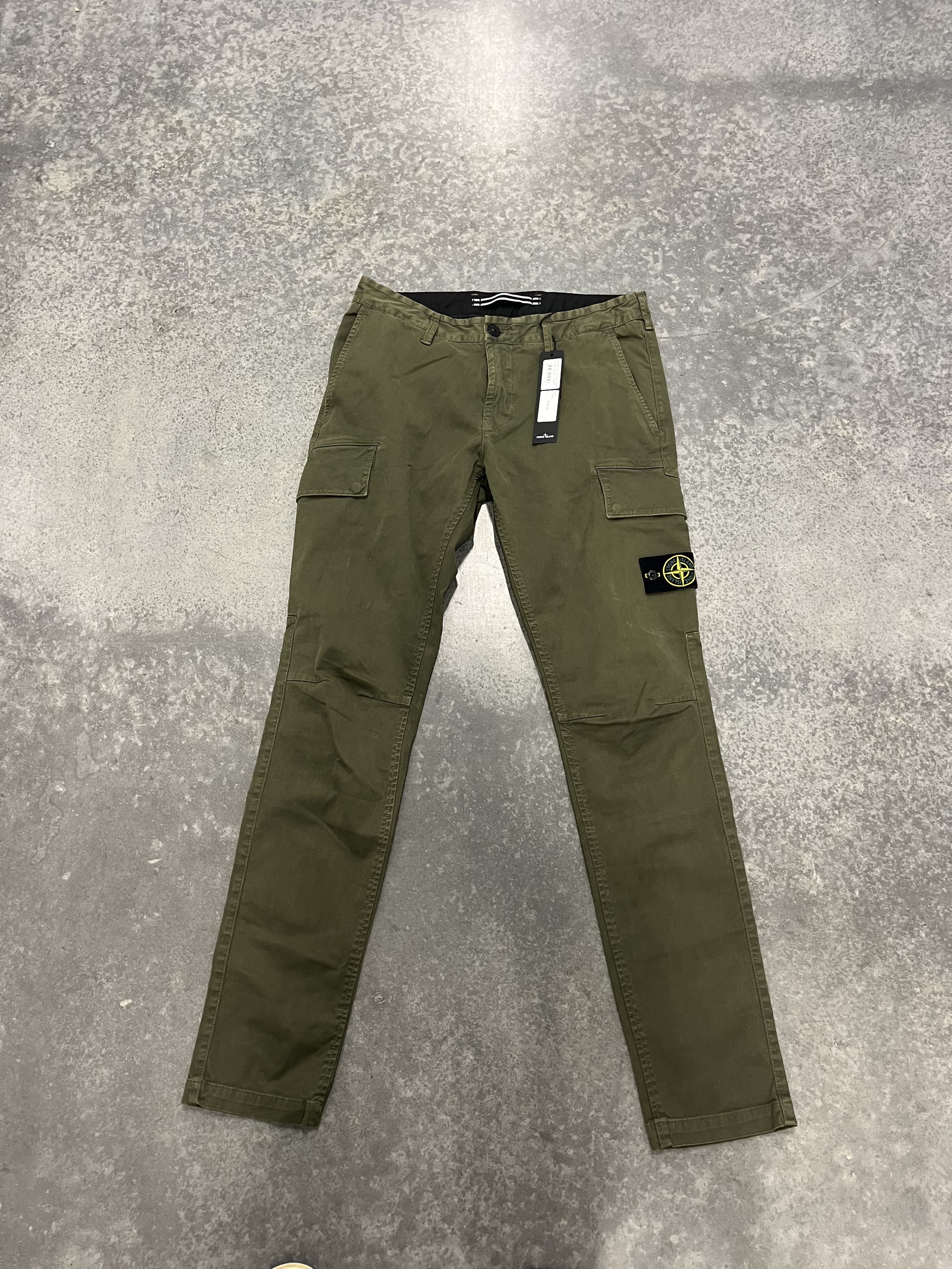 Stone Island Stone Island Cargo pants Olive Size US 32 / EU 48 - 1 Thumbnail