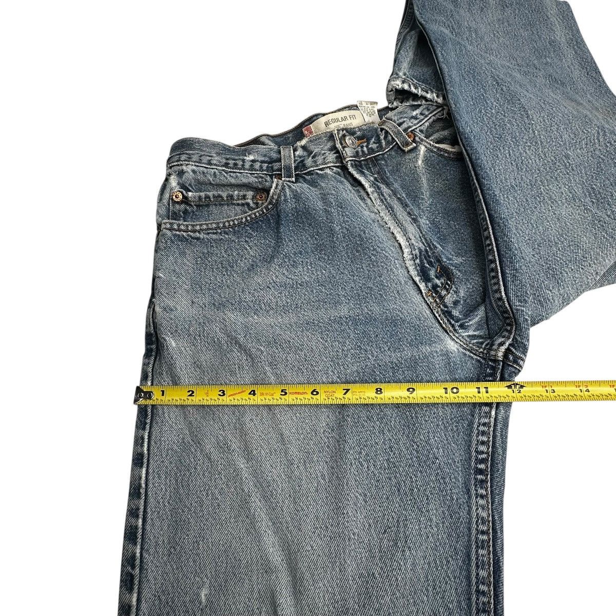 Levi's 2003 Vintage Levis 505 Jeans Men’s Size 34x32 Distressed Size US 34 / EU 50 - 6 Thumbnail