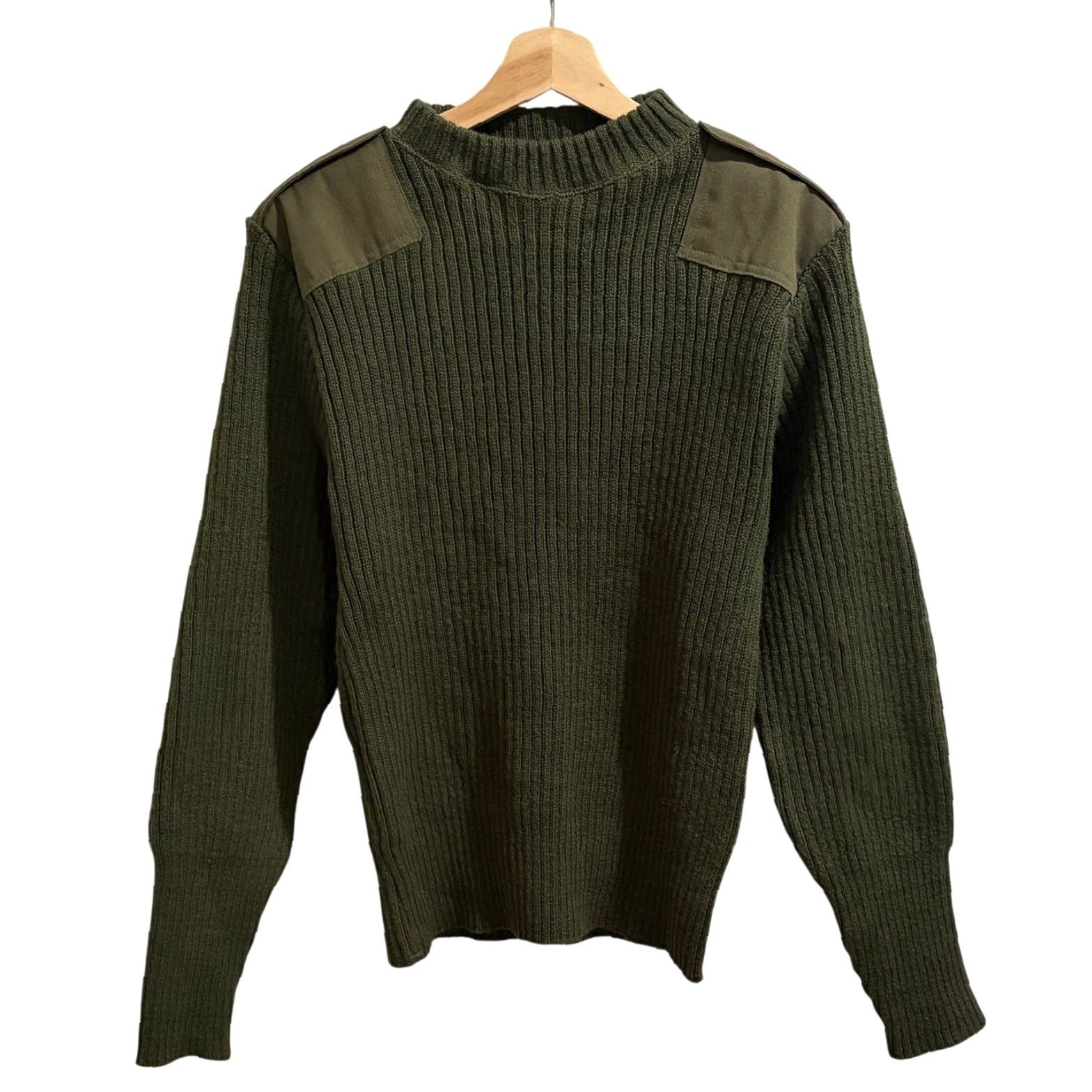 Commando VINTAGE DSPC Sweater Mens 38 Small Green 100% Wool Service Valor US Military Commando Size US S / EU 44-46 / 1 - 2 Thumbnail