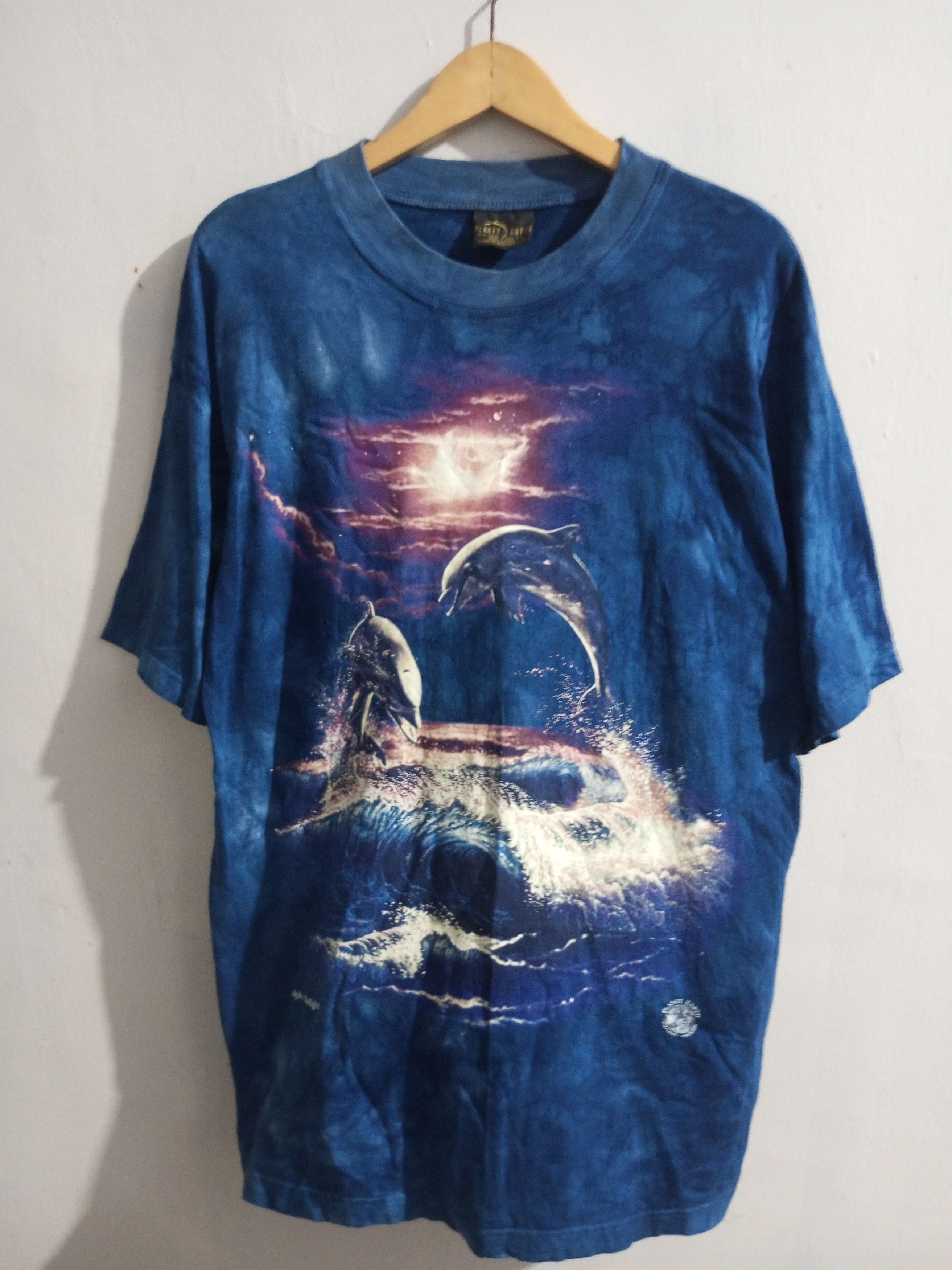 Vintage Vintage Planet earth Australian dolphin twilight tee Size US L / EU 52-54 / 3 - 1 Thumbnail