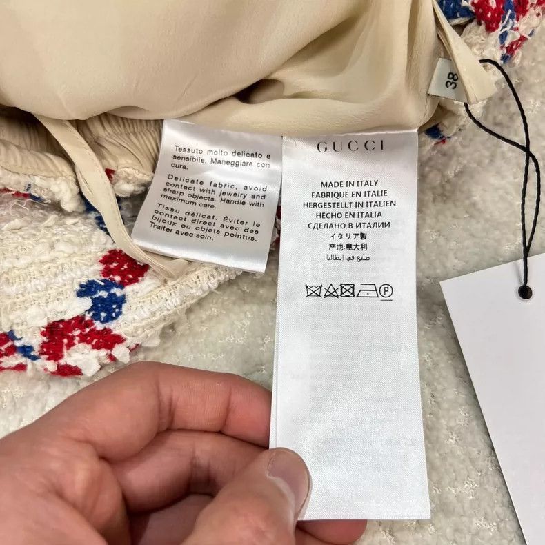 Gucci Gucci Vintage Logo Pattern Short Pants-2505 Size 37" - 6 Thumbnail