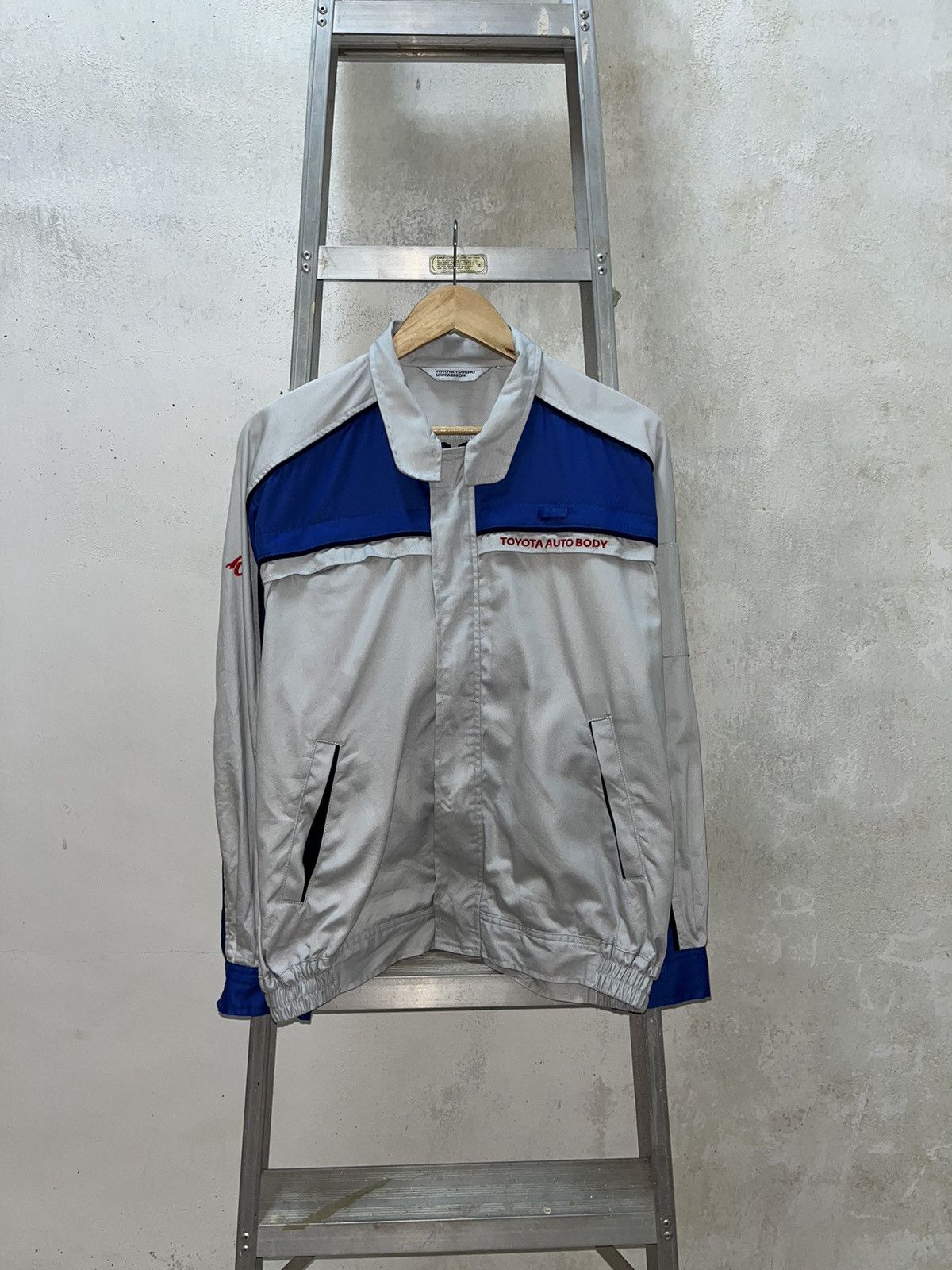 Vintage Vintage Toyota Workwear jacket Size US L / EU 52-54 / 3 - 1 Thumbnail