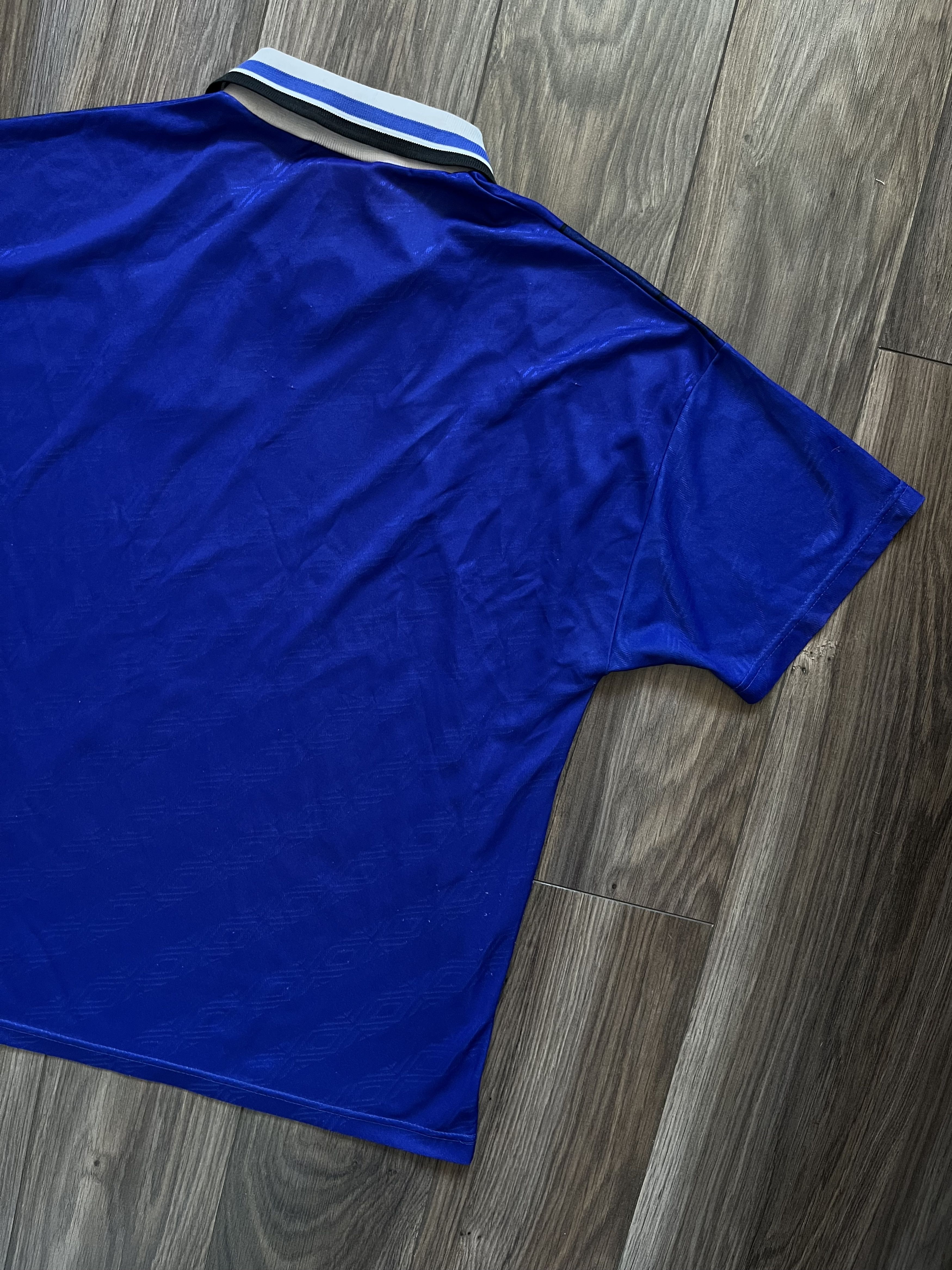 Umbro Vintage Ipswich Town 1994-1995 Umbro Home Foorball Shirt Size US L / EU 52-54 / 3 - 9 Thumbnail