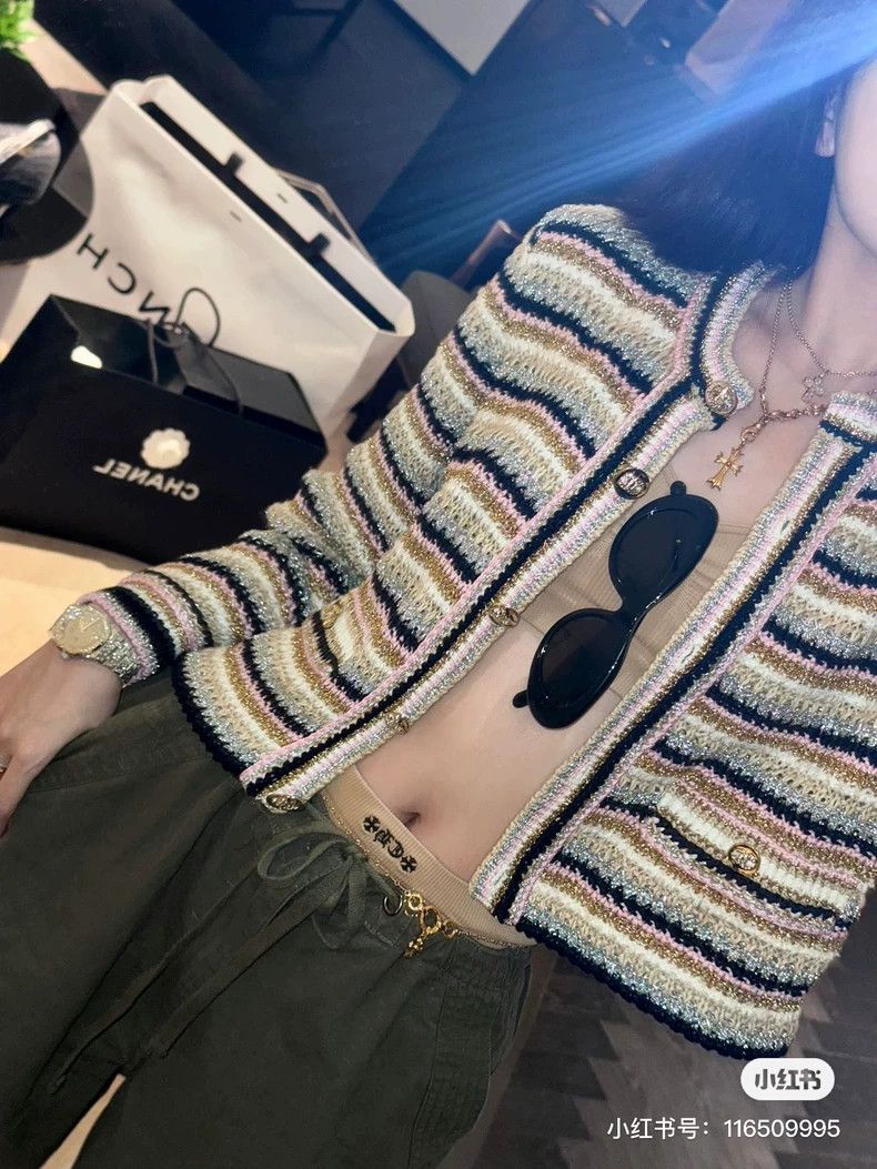 Chanel Chanel 24P silver striped knitted cardigan coat Size S / US 4 / IT 40 - 8 Thumbnail