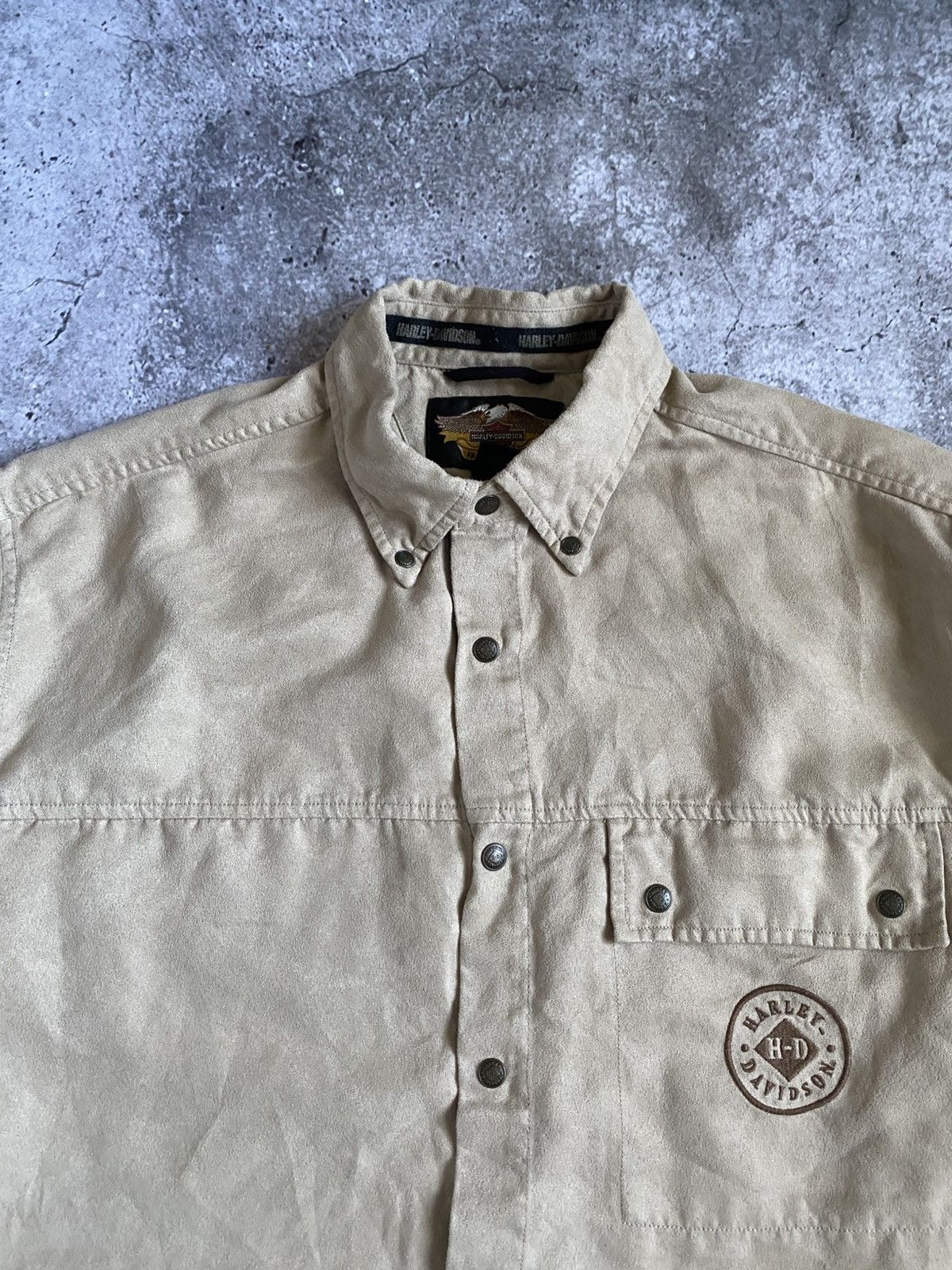 Designer × Harley Davidson × Vintage Vintage Harley Davidson Button Suede Logo Shirt Size M Size US M / EU 48-50 / 2 - 4 Thumbnail
