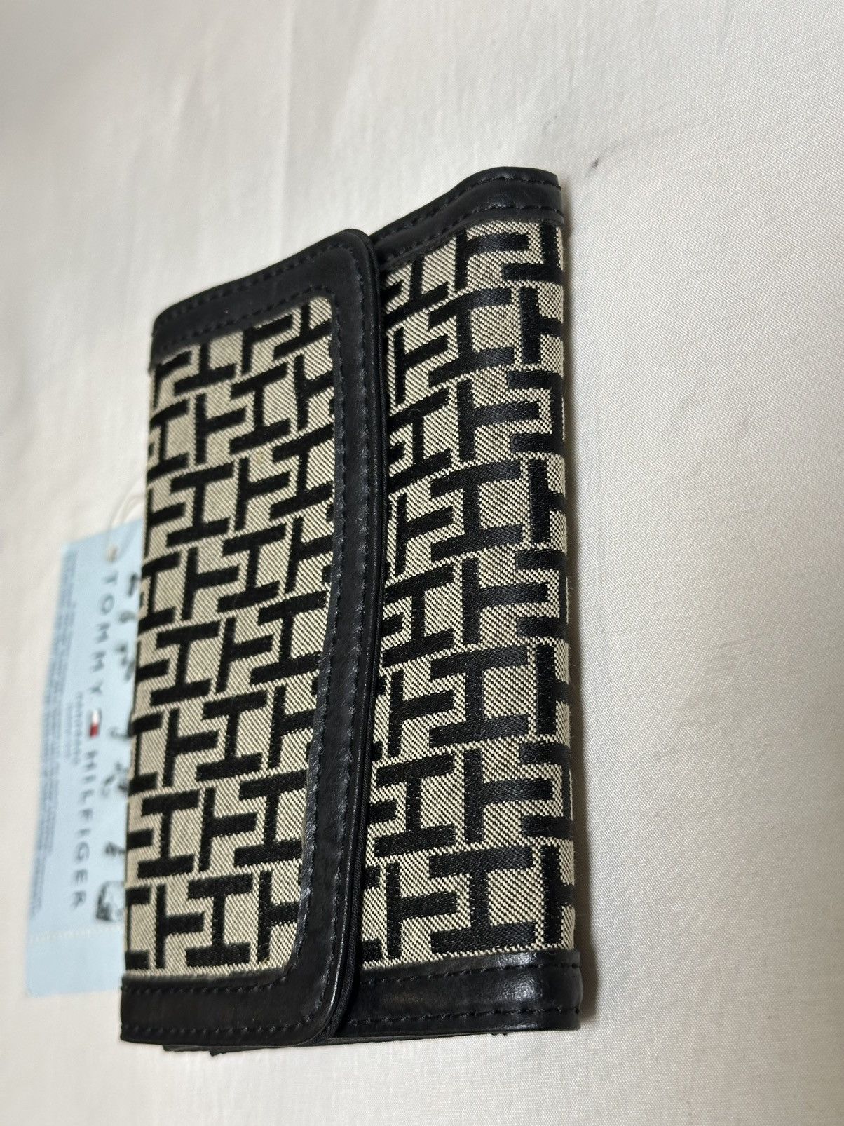 Tommy Hilfiger Tommy Hilfiger monogram canvas wallet. Size ONE SIZE - 3 Thumbnail