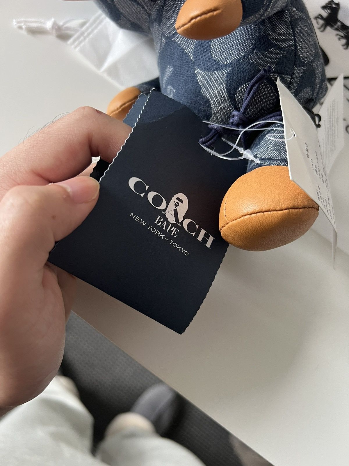 Bape × Coach Bape x Coach Milo Plush Size ONE SIZE - 7 Thumbnail