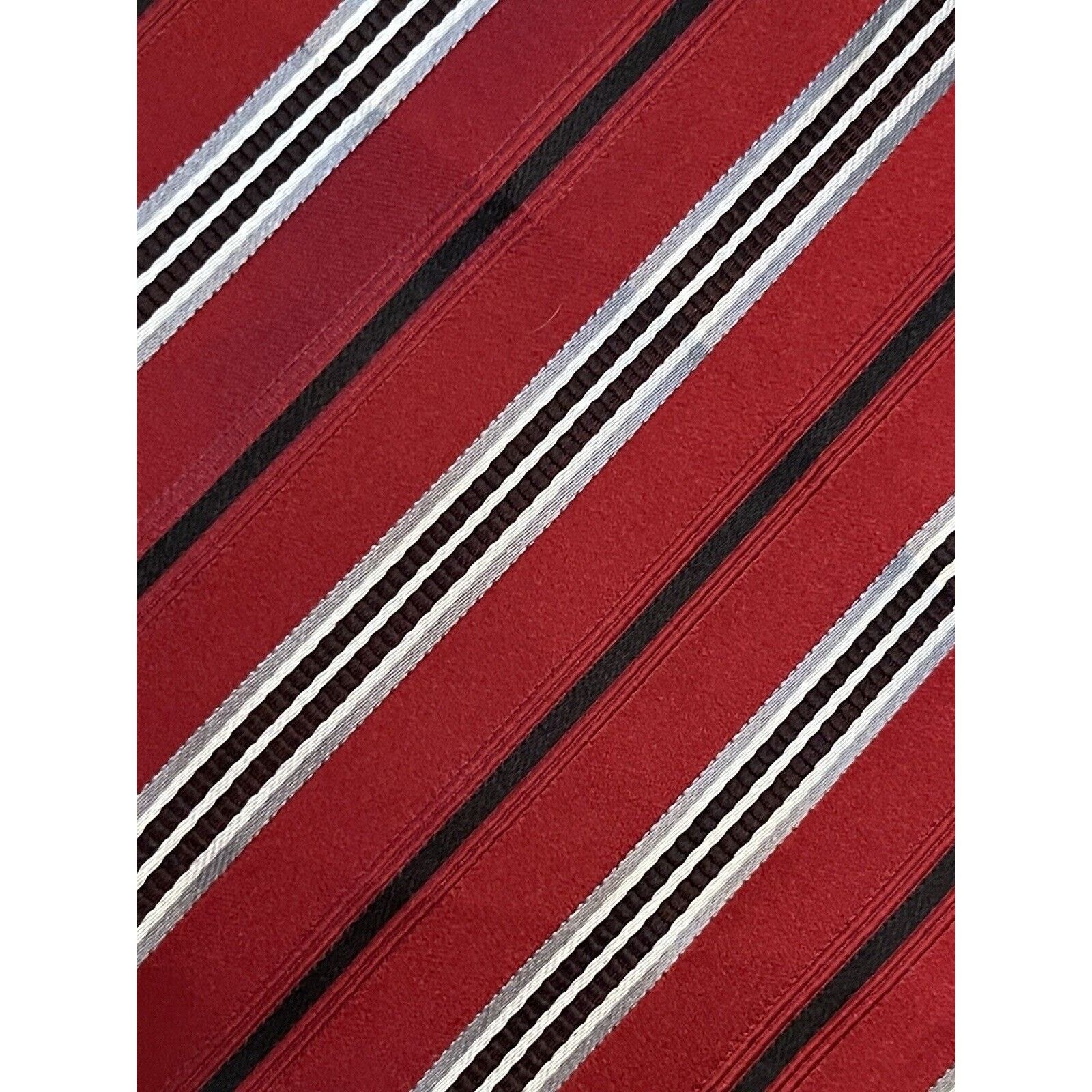 Geoffrey Beene Geoffrey Beene Red Black Hand Made 100% Silk Made In China Size ONE SIZE - 9 Thumbnail