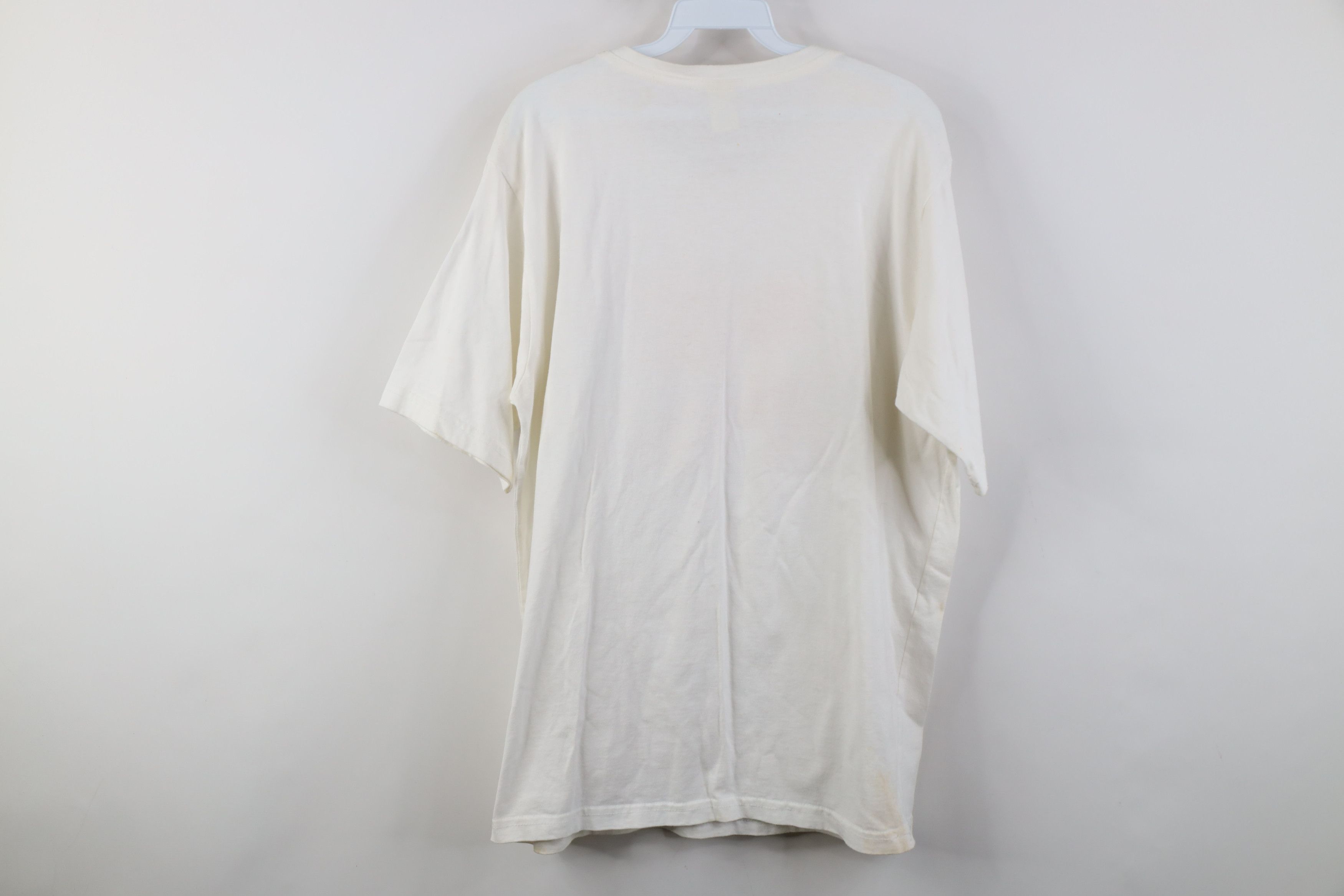 Vintage Vintage 90s Streetwear Studded Flower Love T-Shirt USA Size L / US 10 / IT 46 - 13 Thumbnail