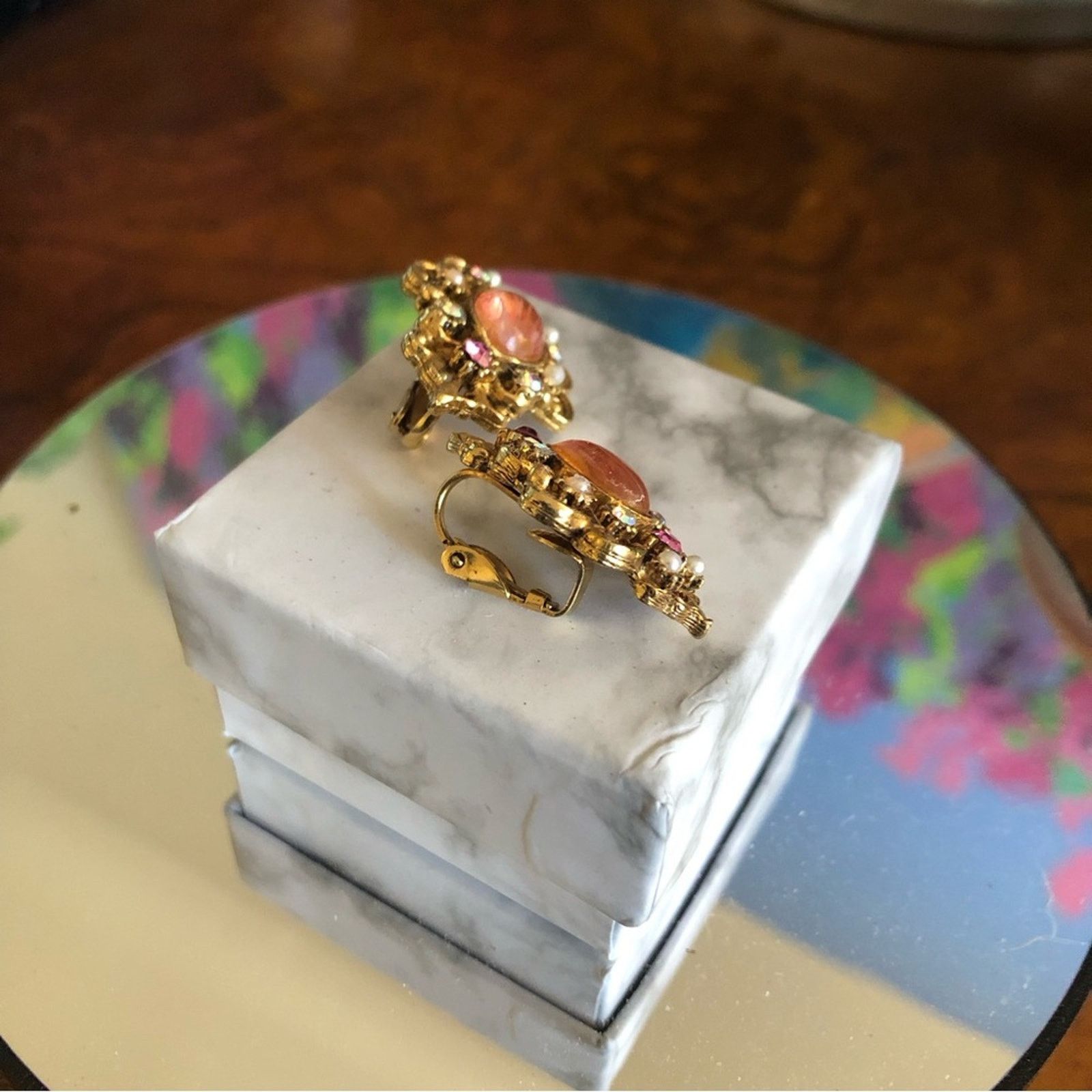 Vintage Vintage Florenza pink and pearl gold tone clip on earrings Size ONE SIZE - 6 Thumbnail