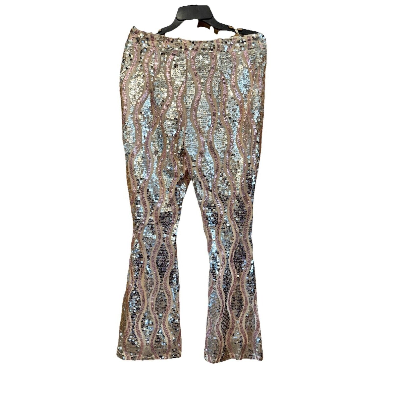 Boohoo NWT boohoo Petite Sequin Two Tone Flare Trousers Champagne Size 36" / US 14 / IT 50 - 2 Thumbnail