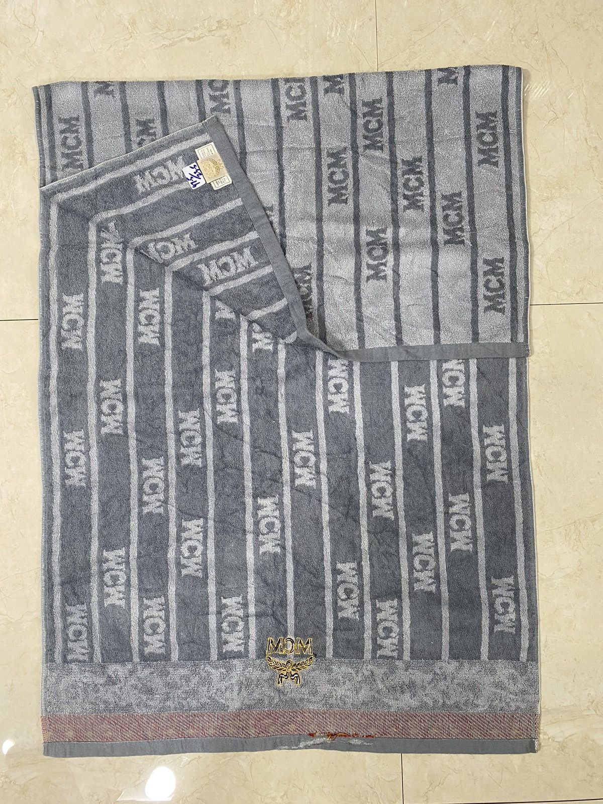MCM × Vintage 💥MCM Bath Towel Michael Cromer München monogram towels Size ONE SIZE - 3 Thumbnail