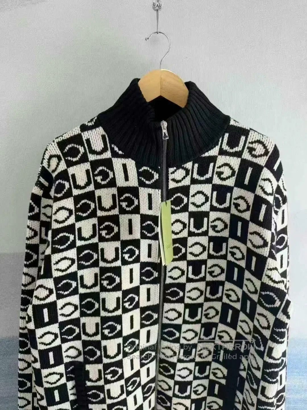 Gucci gucci black and white knit zip jacket. Size US M / EU 48-50 / 2 - 2 Thumbnail