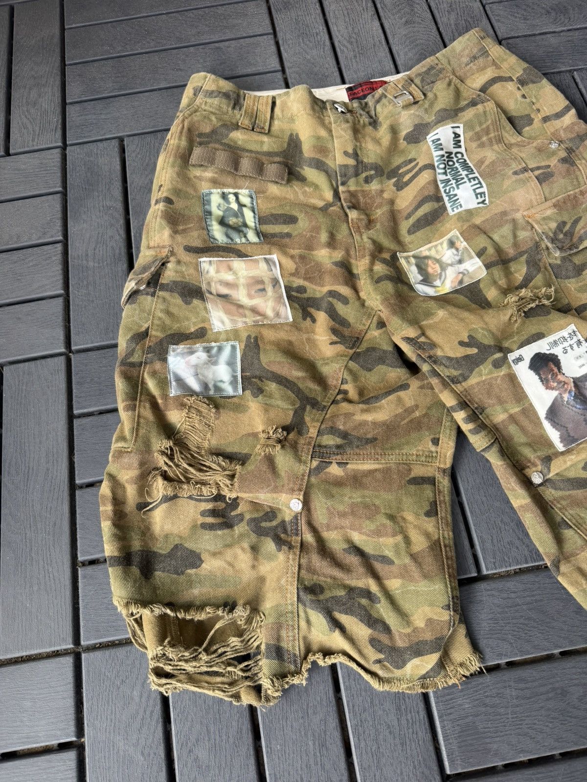 Other Custom patches / embroidery cargo jorts W34 Size US 34 / EU 50 - 4 Thumbnail