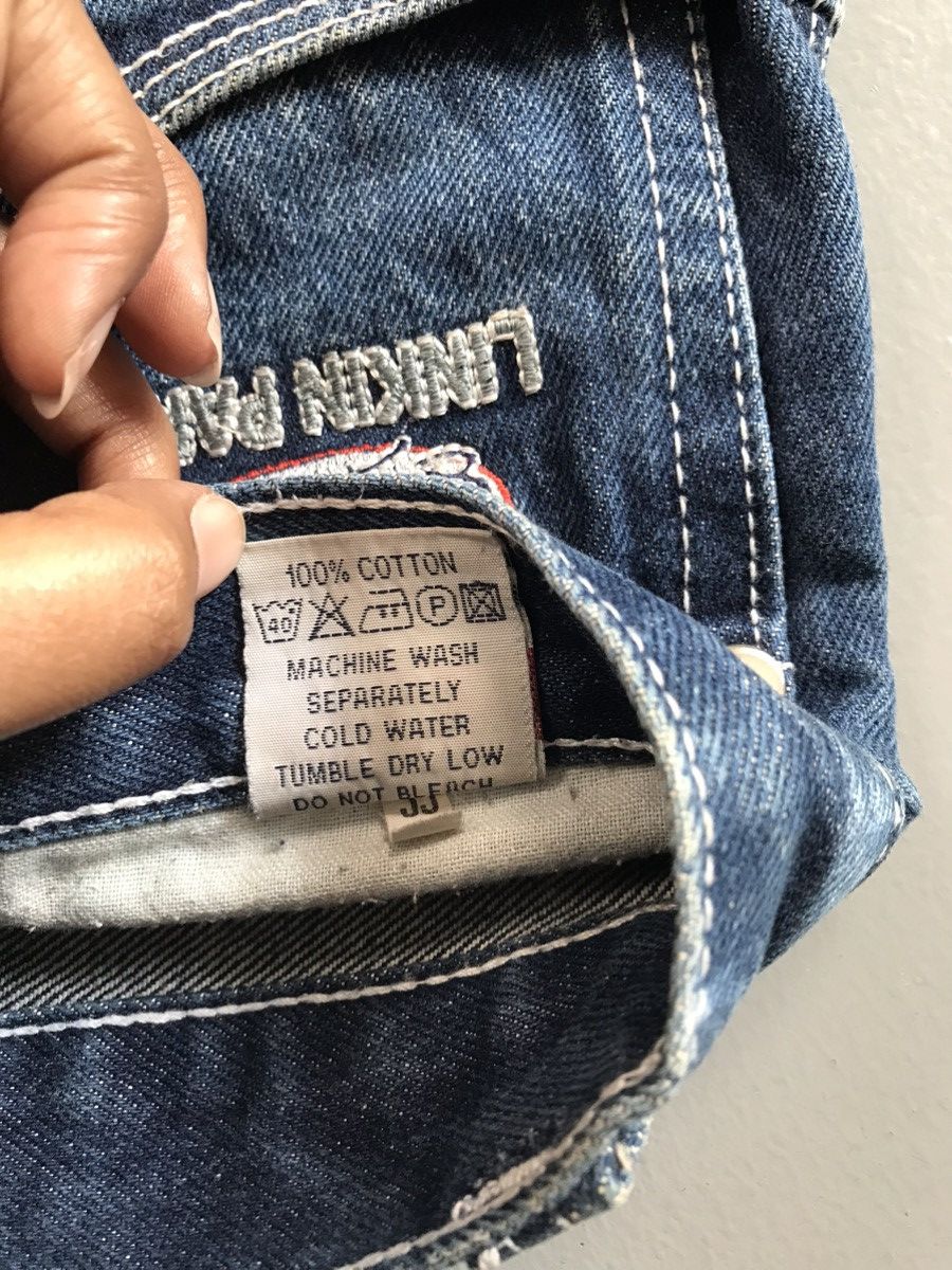 Vintage Vintage Eminem linking park SpellOut denim Size US 35 - 11 Thumbnail
