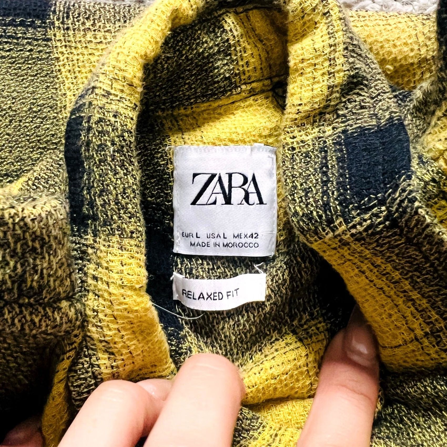 Zara VINTAGE Zara Knitted Yellow Black Flannel Buttondown Outdoor Layer Shirt M Mens Size US M / EU 48-50 / 2 - 4 Thumbnail