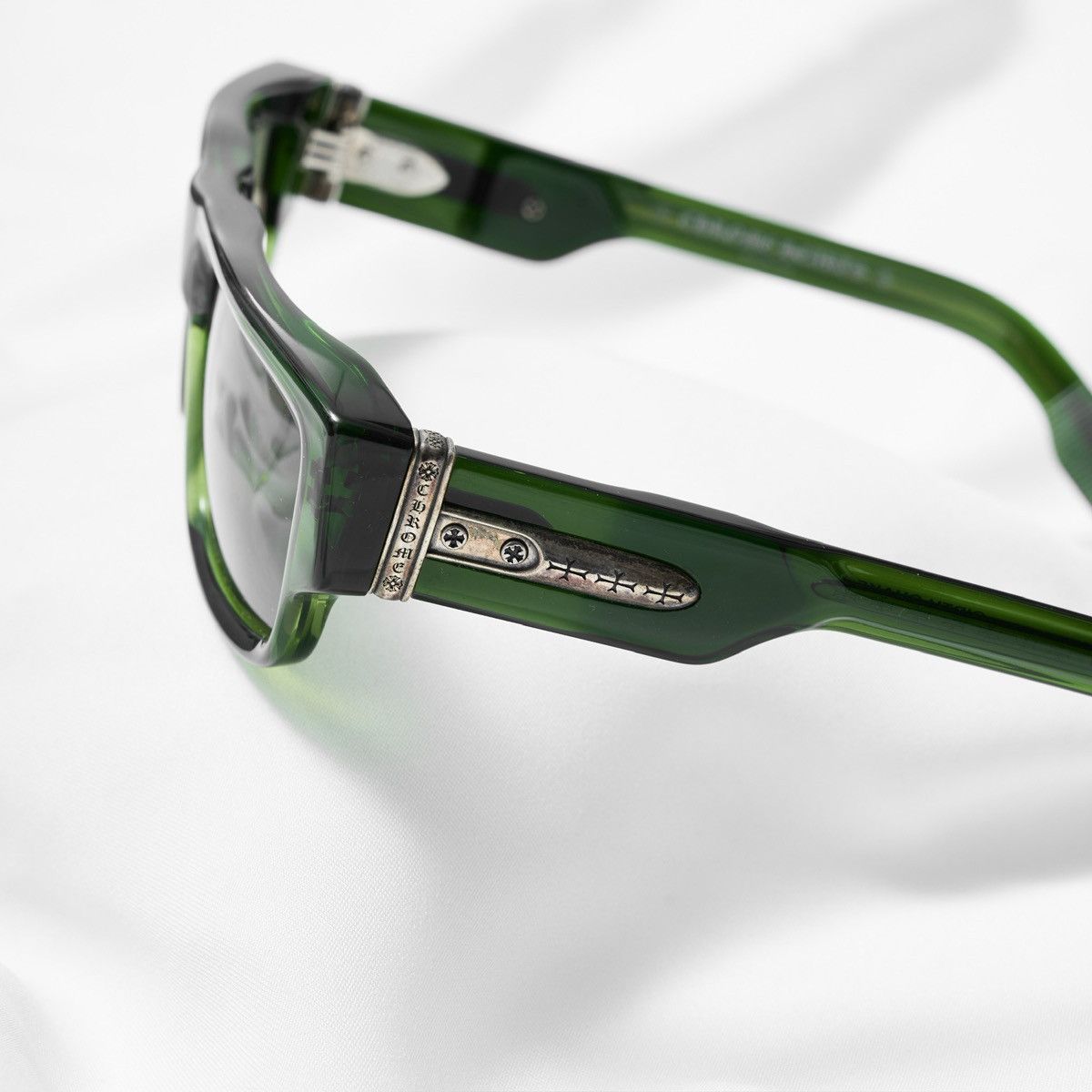 Chrome Hearts CHROME HEARTS GIRTH QUAKE DARK OLIVE SUNGLASSES Size ONE SIZE - 3 Thumbnail