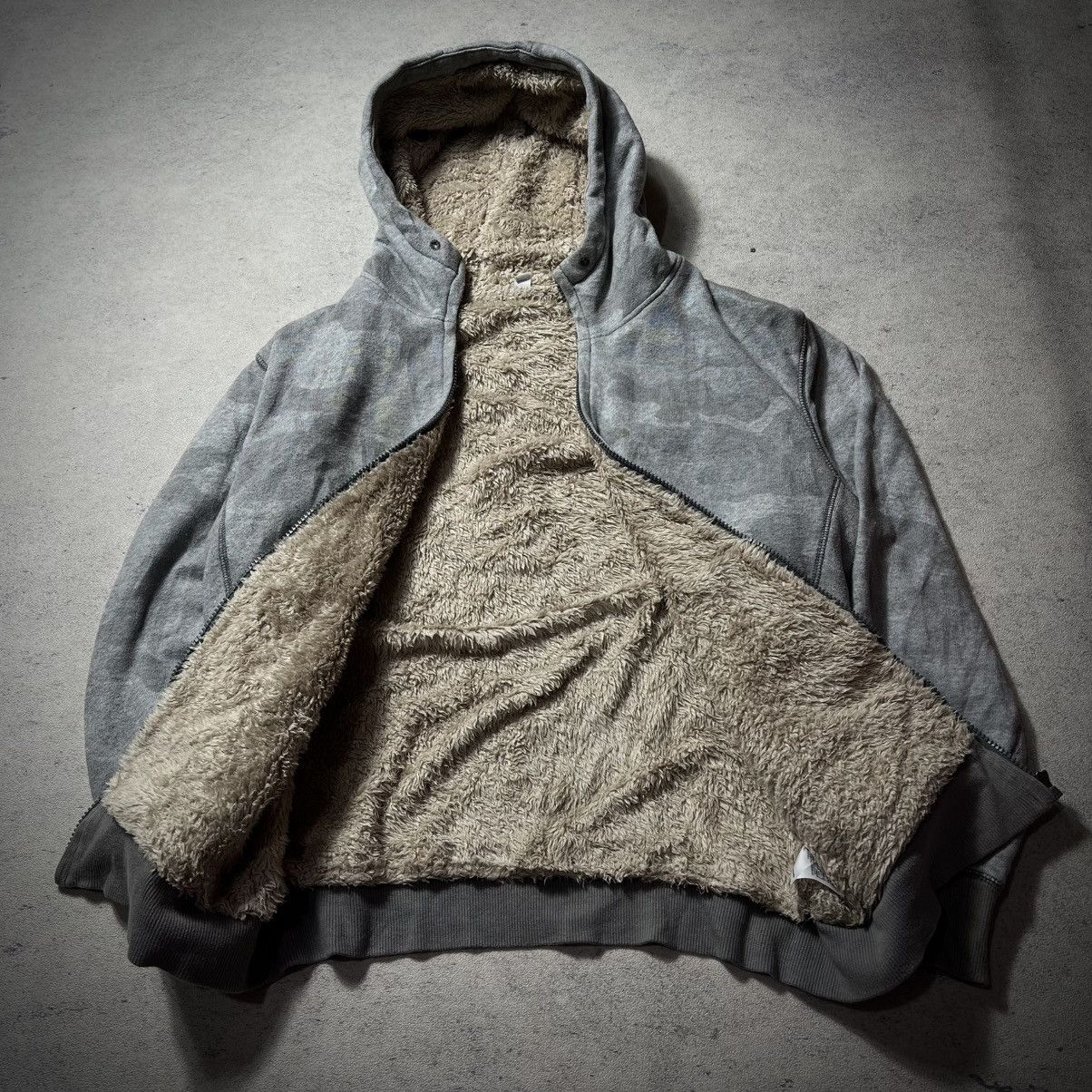Japanese Brand Japanese Y2k Camo Fur Sherpa Grunge Punk Gothic Style Hoodie Size US L / EU 52-54 / 3 - 3 Thumbnail