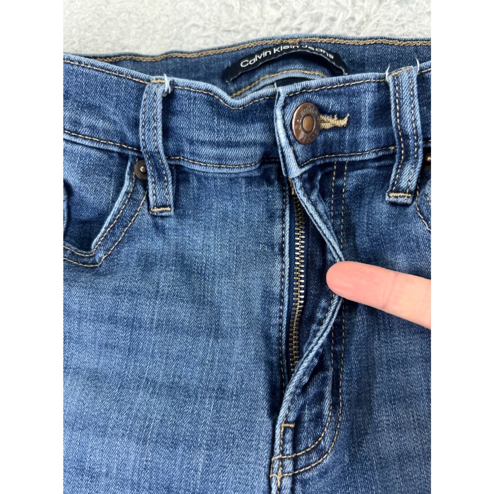 Calvin Klein Calvin Klein Jeans Women 27 Blue Skinny Ankle Zip High Rise Cotton Blend 24x26 Denim 5-Pocket Womens Modern American Designer Size 27" / US 4 / IT 40 - 5 Thumbnail