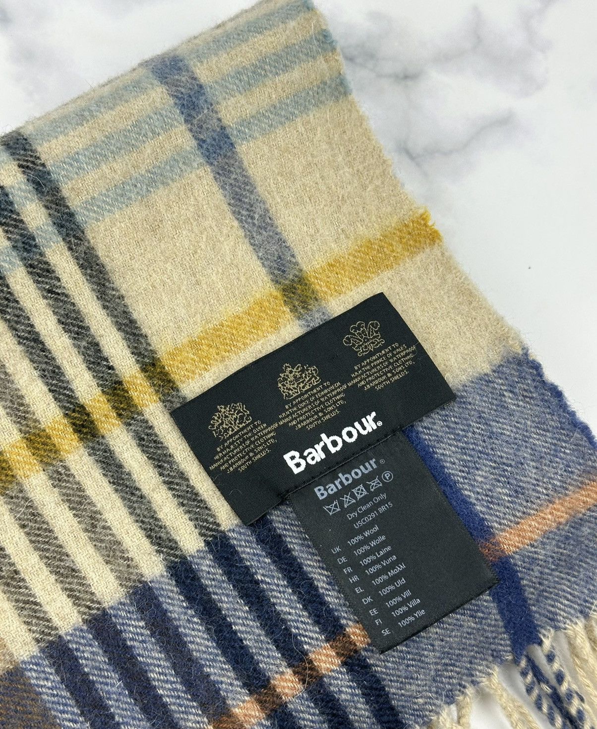 Barbour Barbour 100% Wool Scarf Tartan Check Size ONE SIZE - 7 Thumbnail