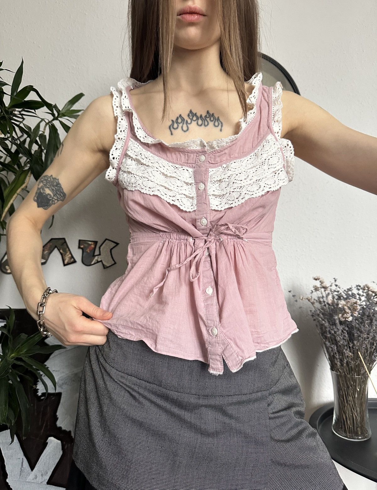 Designer × Vintage Vintage Powder Pink Lace Cute Babydoll Blouse 00s Size M / US 6-8 / IT 42-44 - 1 Thumbnail
