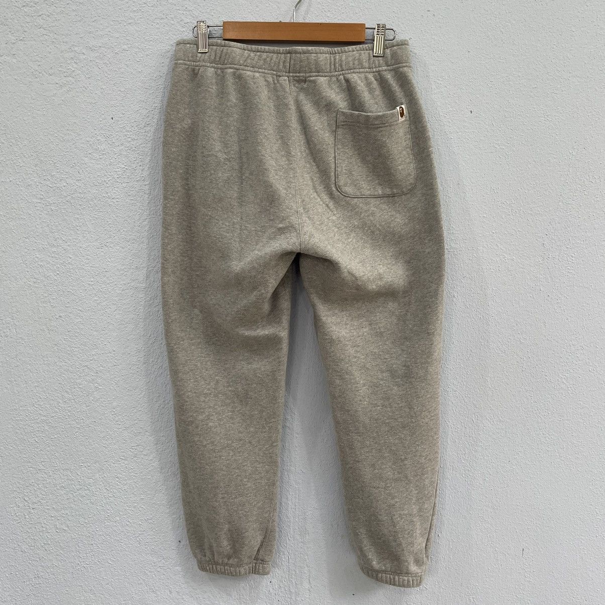 Bape Bape Sweatpants Size US 29 - 10 Thumbnail