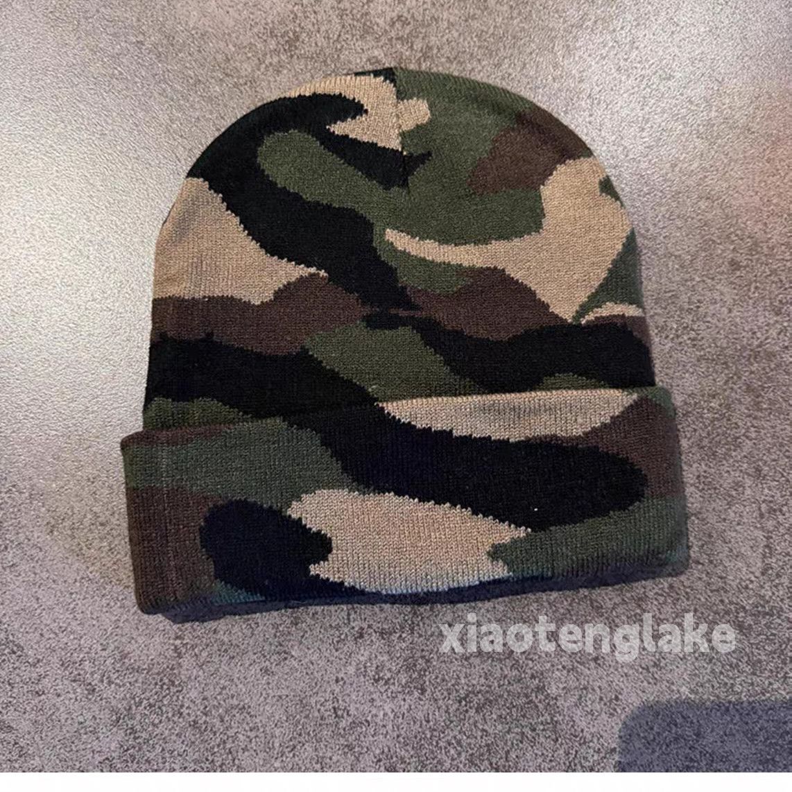 Vintage Unisex outdoor utility punk skate hiphop camo beanie Size ONE SIZE - 1 Preview