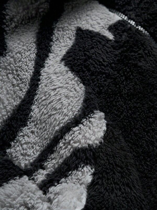 Japanese Brand Black & Grey Tiger Print Fleece Zip Up Jacket Size US M / EU 48-50 / 2 - 6 Thumbnail