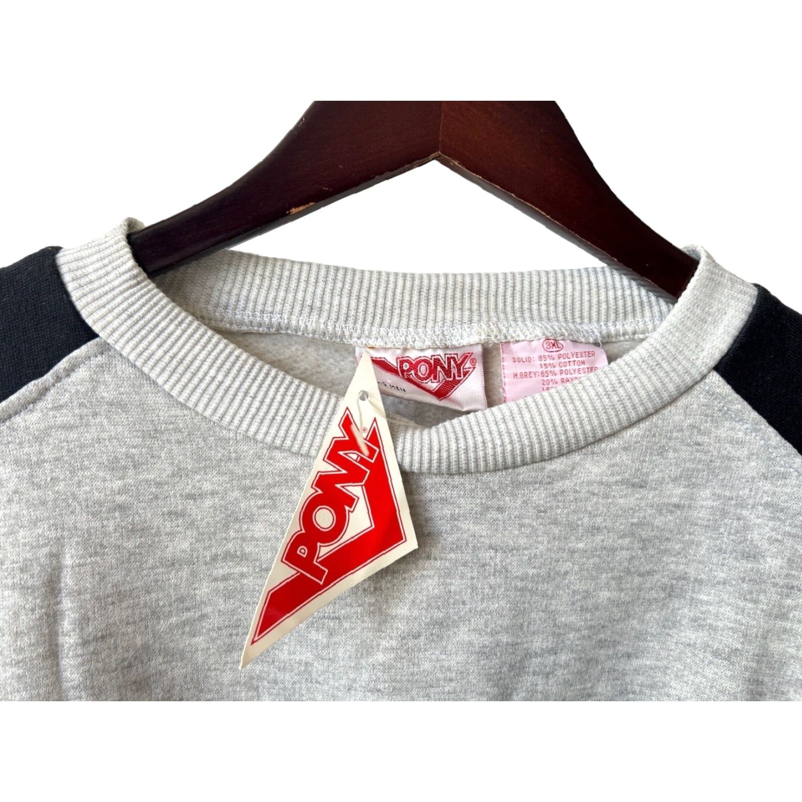 PONY VINTAGE PONY Sweatshirt Crew Neck Mens 3XL Gray 1990s Deadstock NWT 90s Long Sleeve Pullover Size US XXL / EU 58 / 5 - 4 Thumbnail