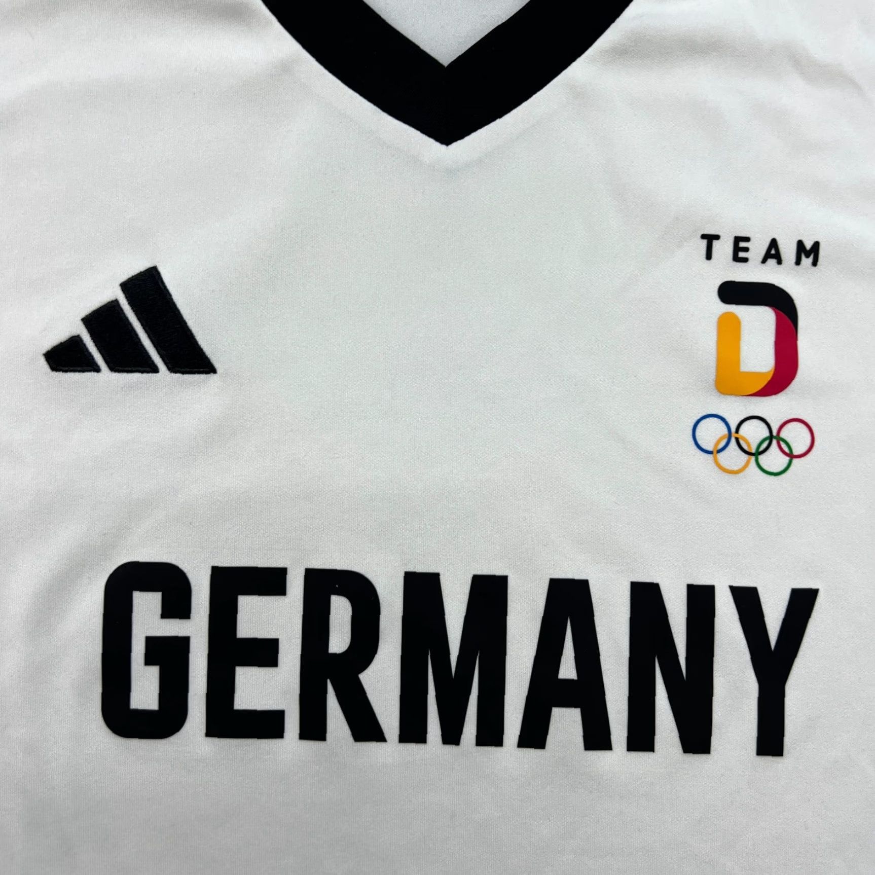 Adidas Germany 2024 Olympic Team Jersey Womens T-Shirt Adidas Medium White Size M / US 6-8 / IT 42-44 - 4 Thumbnail