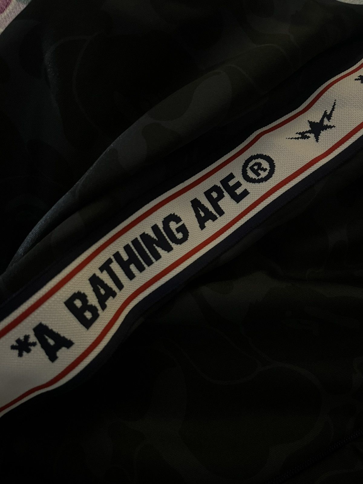 Bape NEW BAPE Camo Relaxed Fit Shark Full Zip Hoodie Black XL Size US XL / EU 56 / 4 - 4 Thumbnail