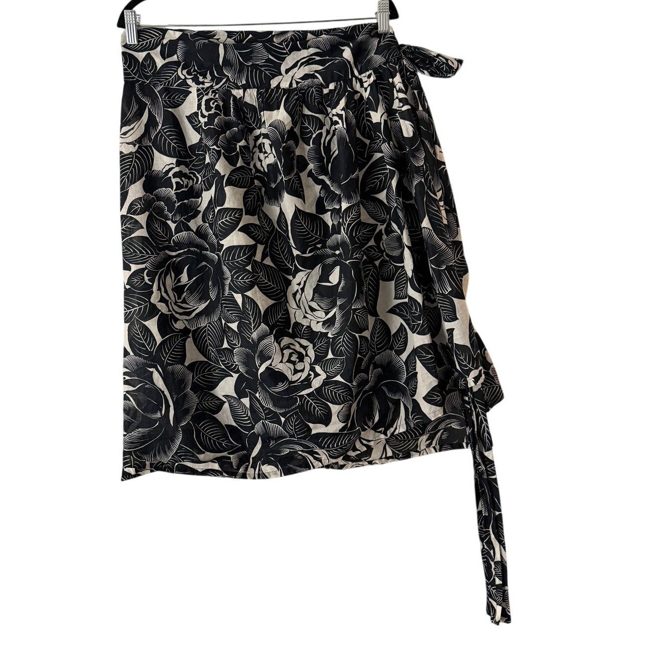 Lanvin Lanvin Cotton Floral-Print Midi-Wrap-Skirt Size 27" / US 4 / IT 40 - 1 Thumbnail