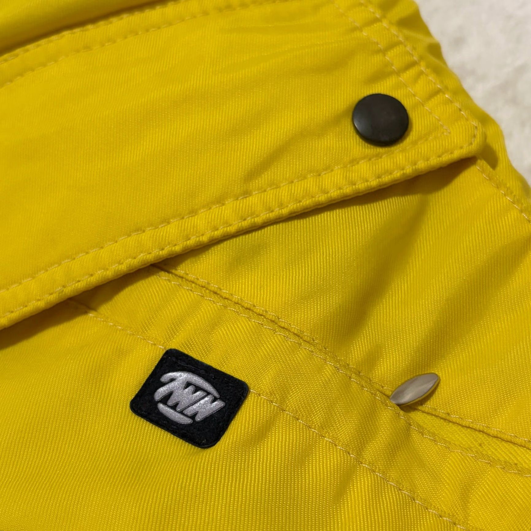 Vintage VINTAGE TWN Ski Jacket Ladies M Yellow Short Zip Snap Up Outdoor 80s Mens Womens Boys Girls Size M / US 6-8 / IT 42-44 - 5 Thumbnail