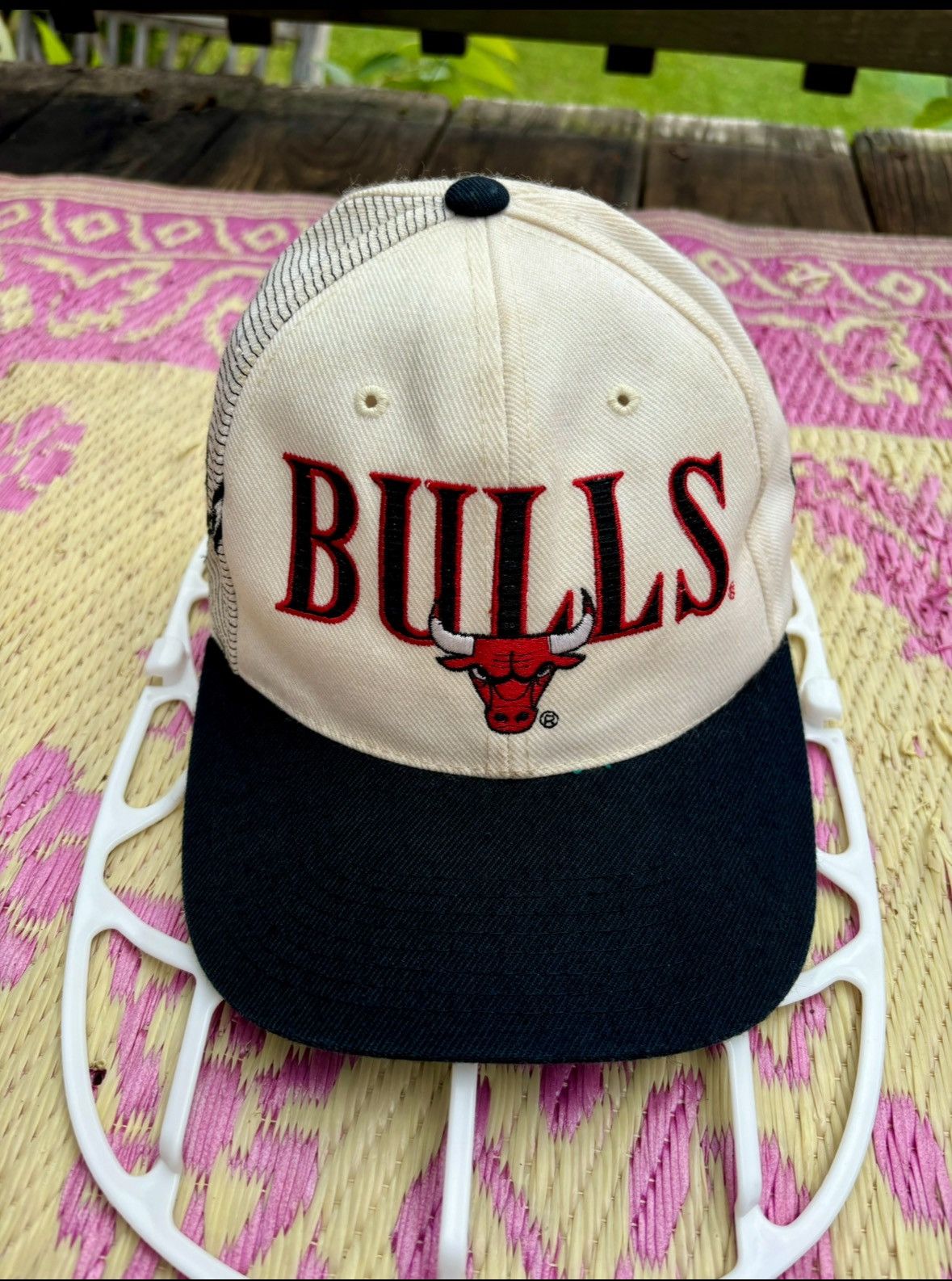 NBA Chicago Bulls Shadow Sports Specialties Vintage Snapback Hat Size ONE SIZE - 1 Thumbnail