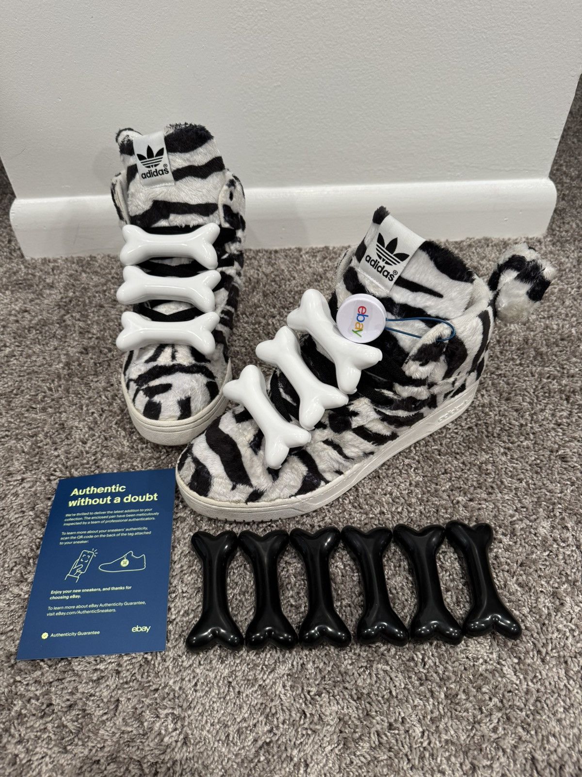 Jeremy Scott 2 sets of Adidas Jeremy Scott Bones Size ONE SIZE - 5 Thumbnail