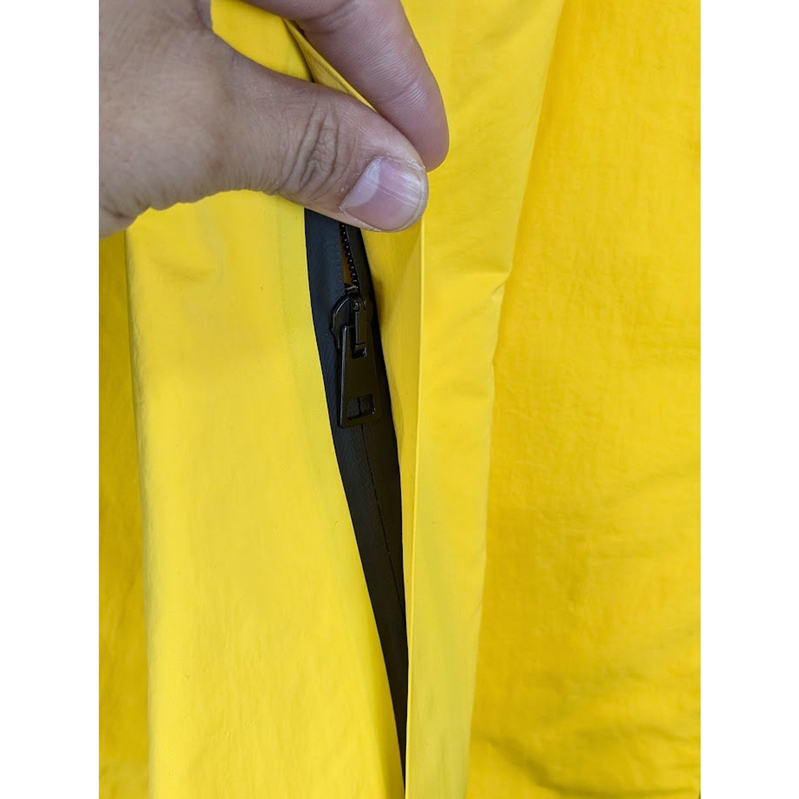 Bottega Veneta o1rshd1 Tech Nylon Blouson in Yellow Size US XL / EU 56 / 4 - 7 Thumbnail